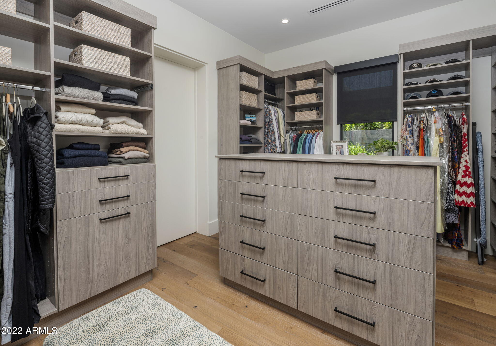 RITZ-CARLTON PARCEL B - Residential