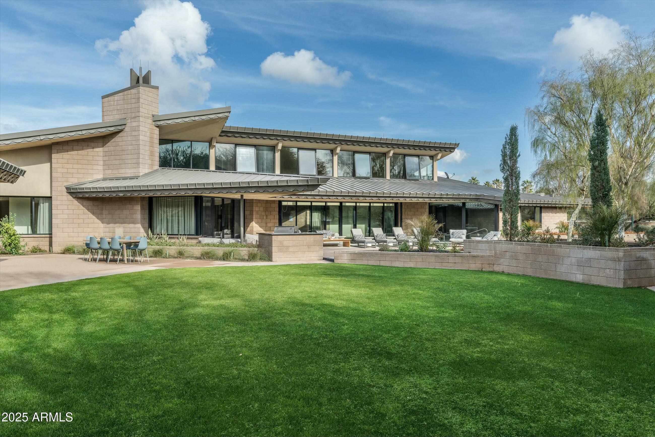 CASA DENNIS 1 - Residential