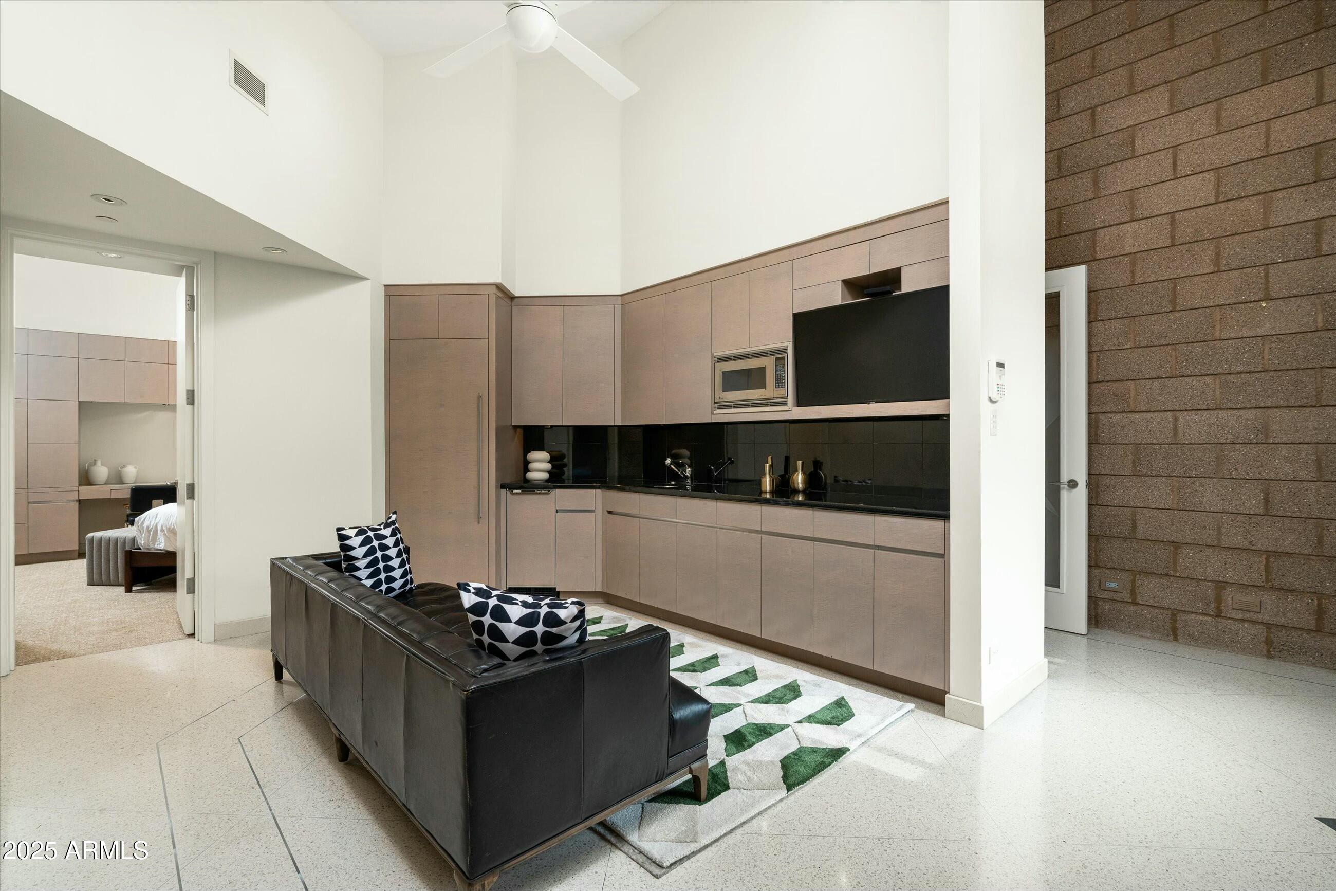 CASA DENNIS 1 - Residential