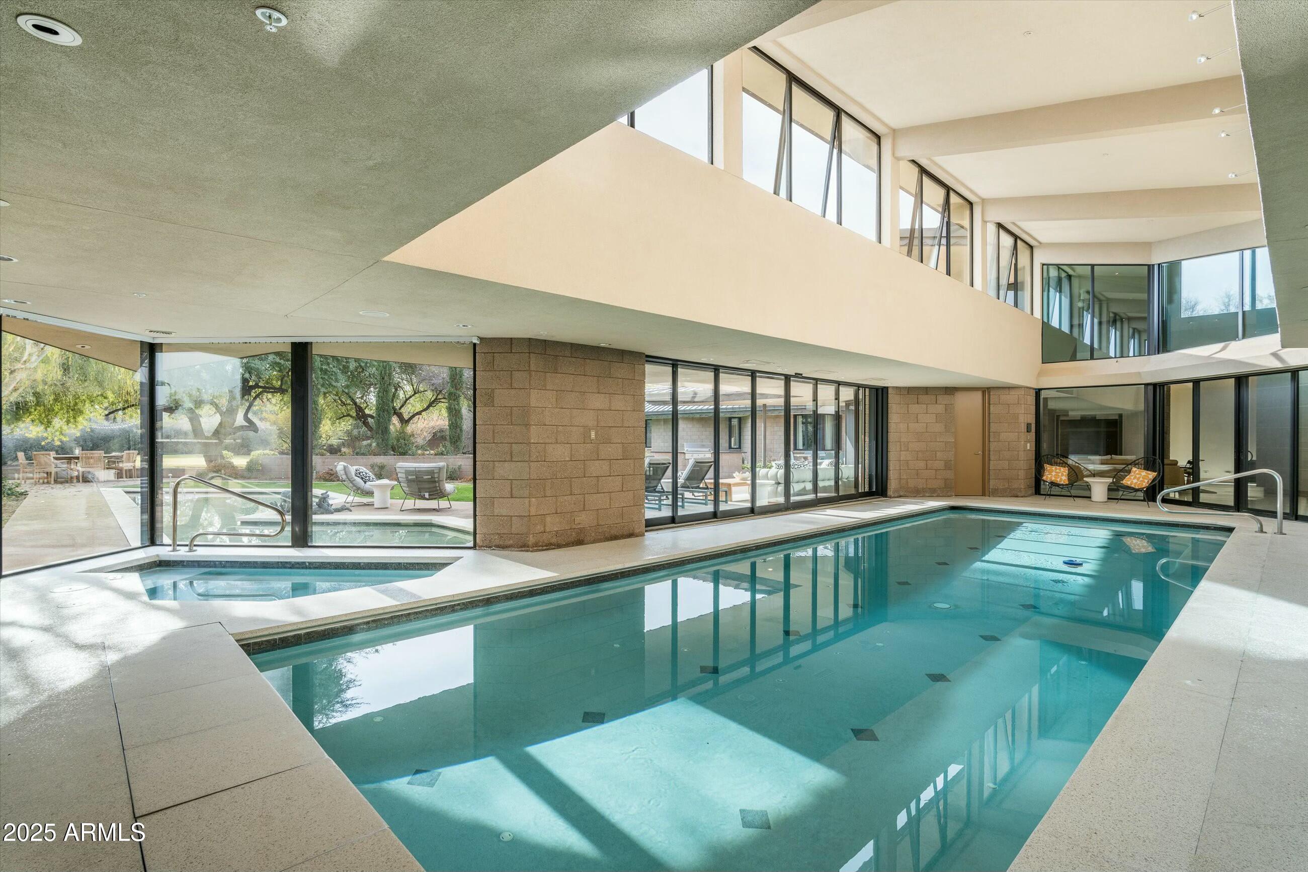 CASA DENNIS 1 - Residential