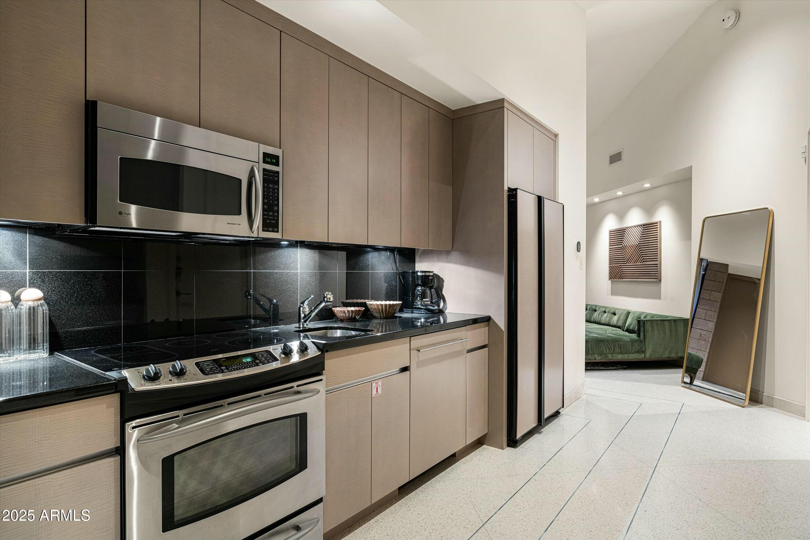 CASA DENNIS 1 - Residential