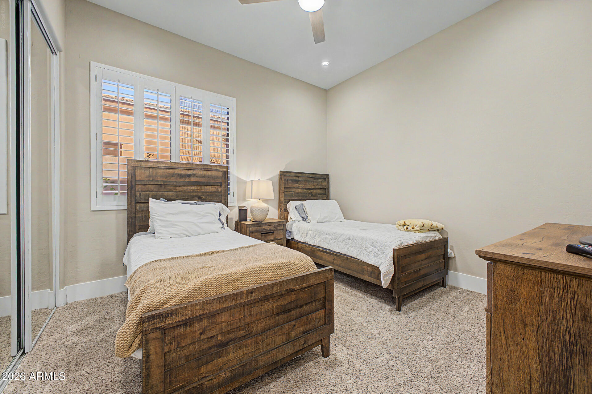DESERT RIDGE LOT 31 - Residential