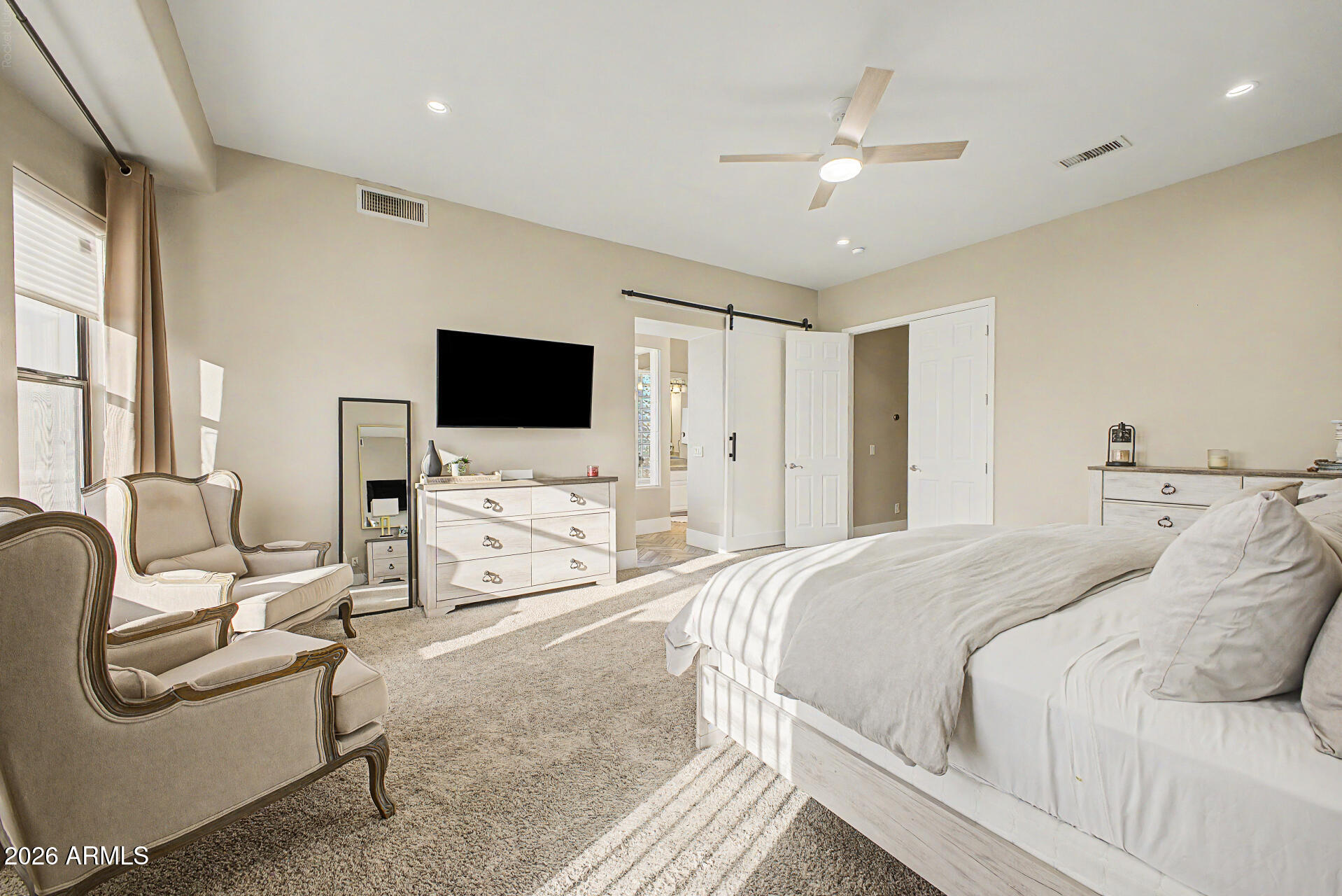 DESERT RIDGE LOT 31 - Residential
