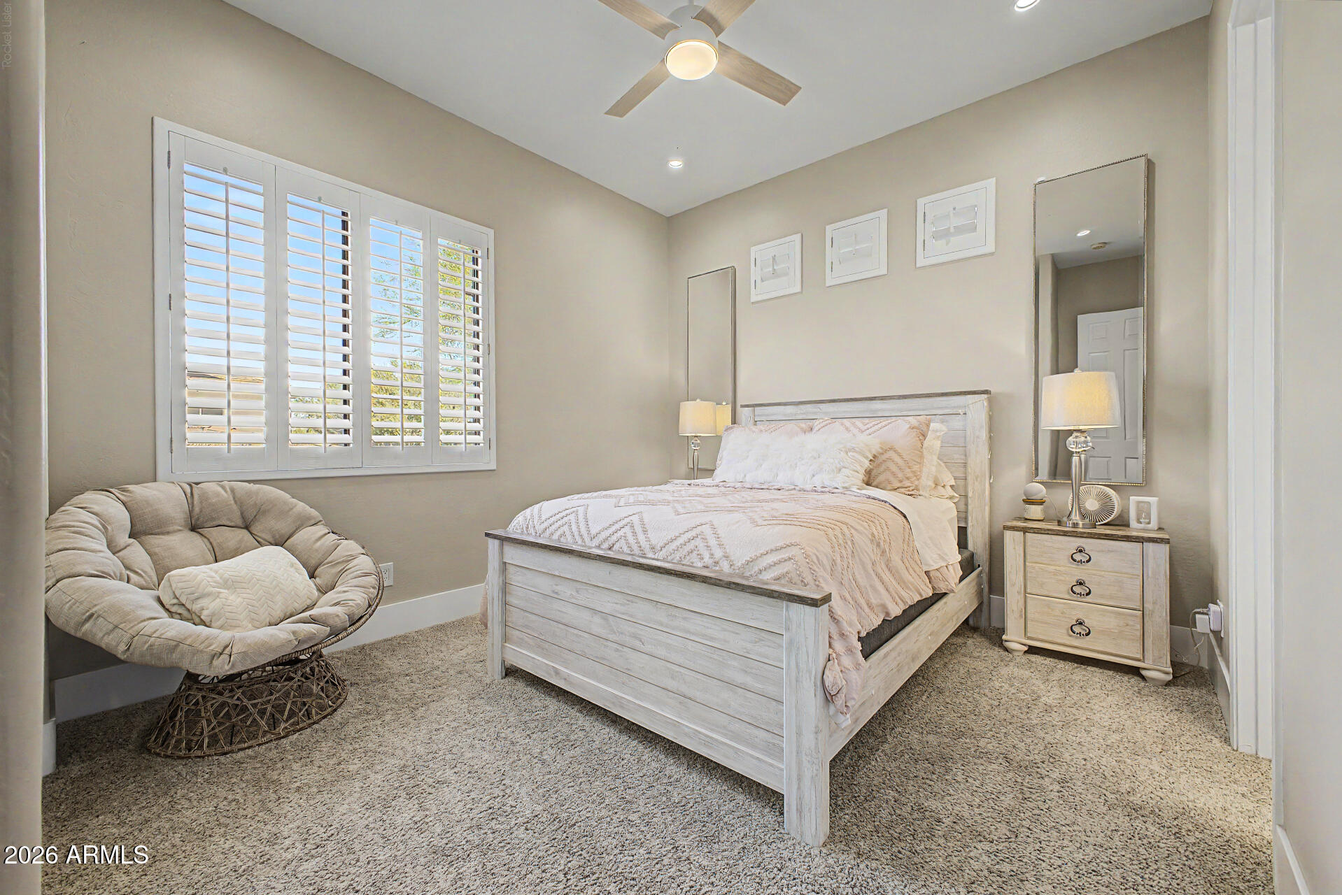 DESERT RIDGE LOT 31 - Residential