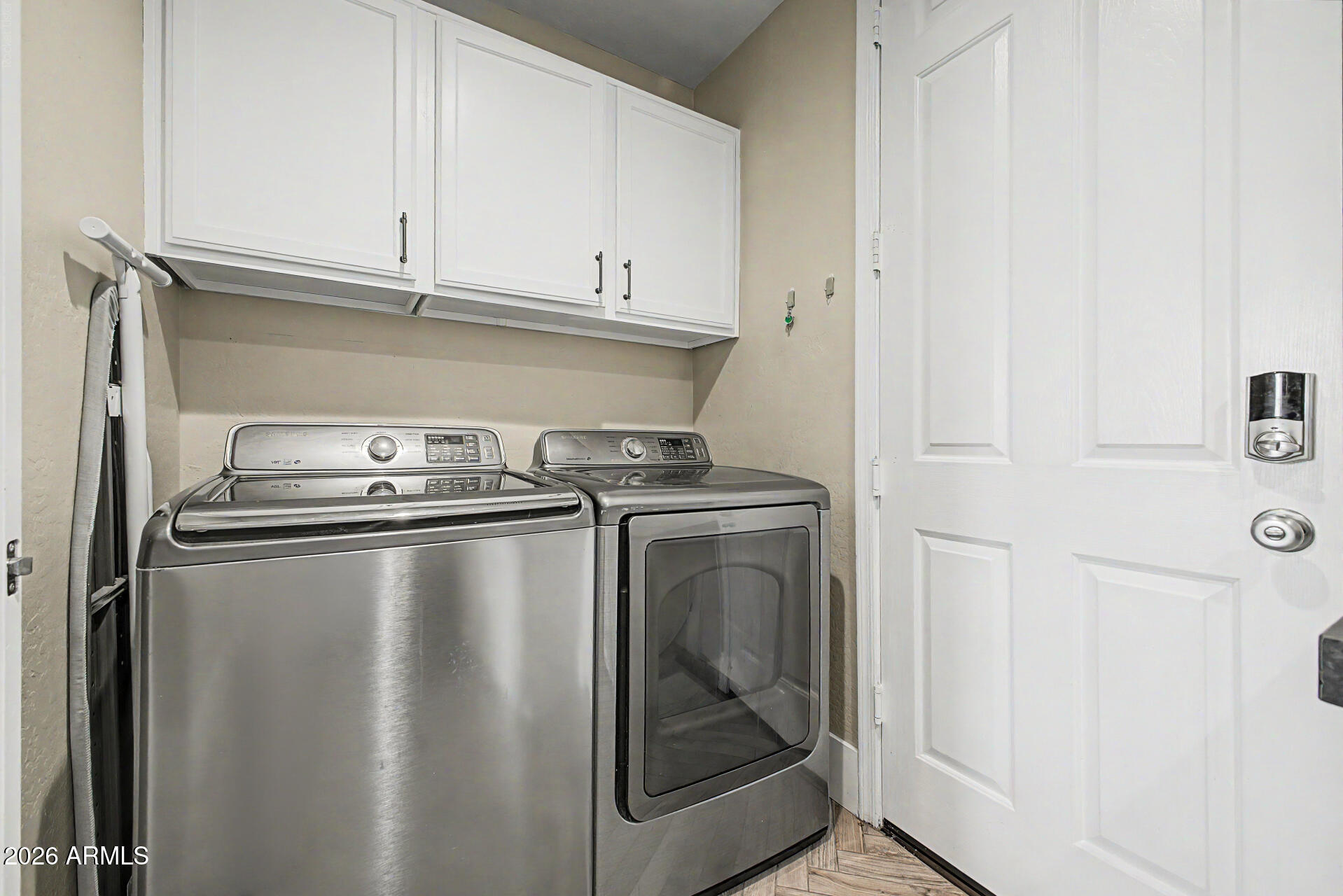 DESERT RIDGE LOT 31 - Residential