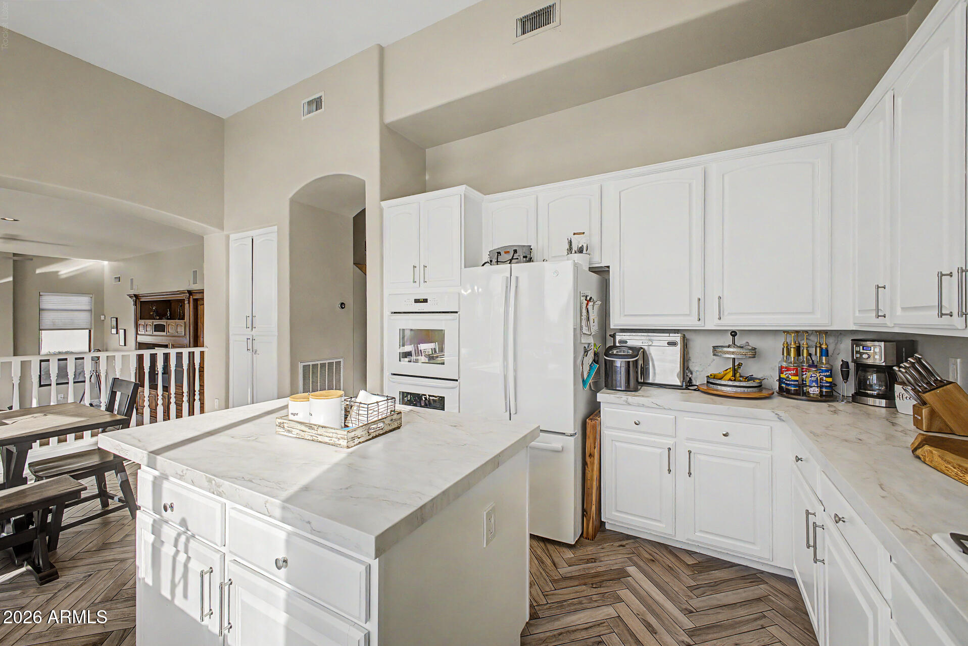 DESERT RIDGE LOT 31 - Residential