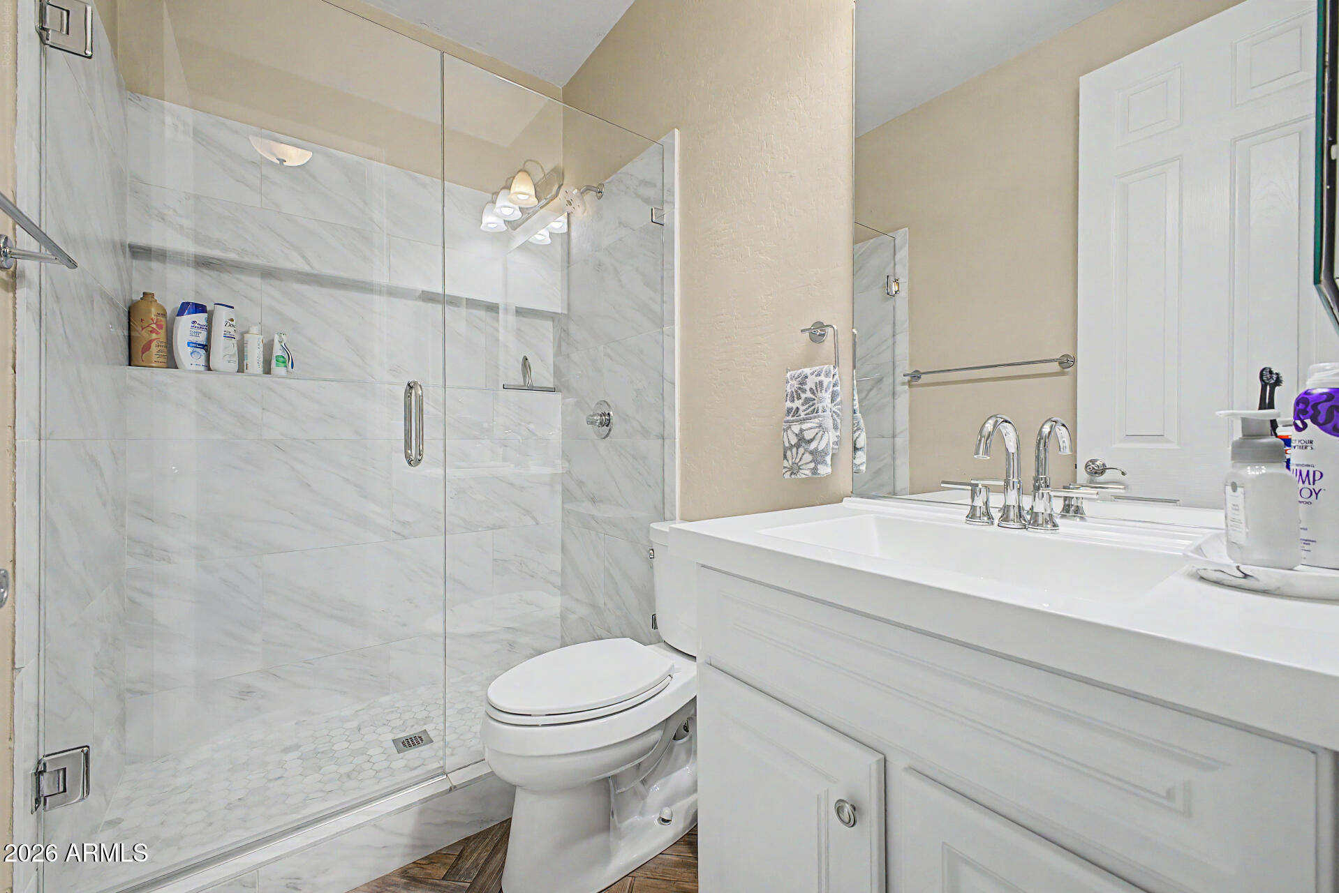 DESERT RIDGE LOT 31 - Residential
