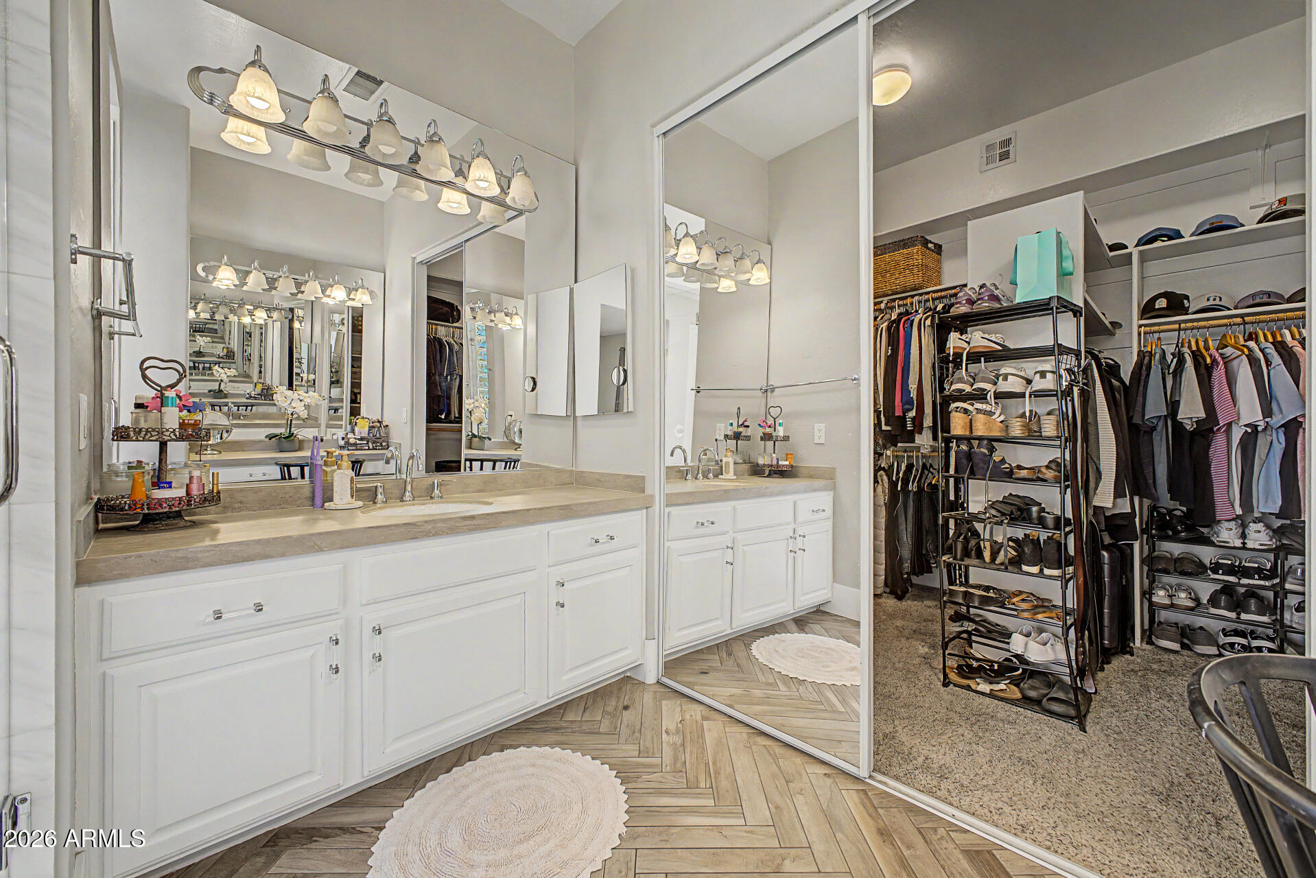DESERT RIDGE LOT 31 - Residential