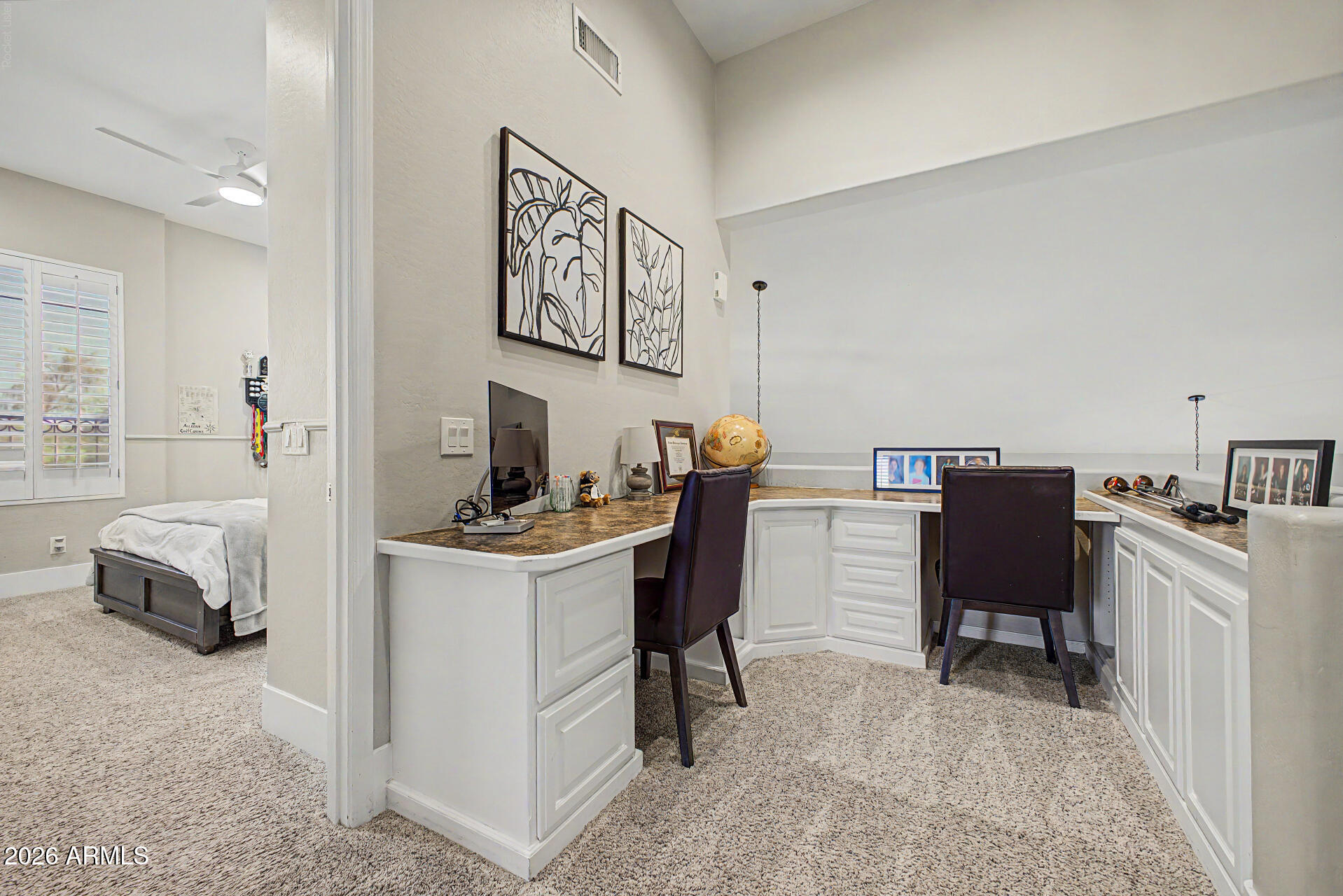 DESERT RIDGE LOT 31 - Residential