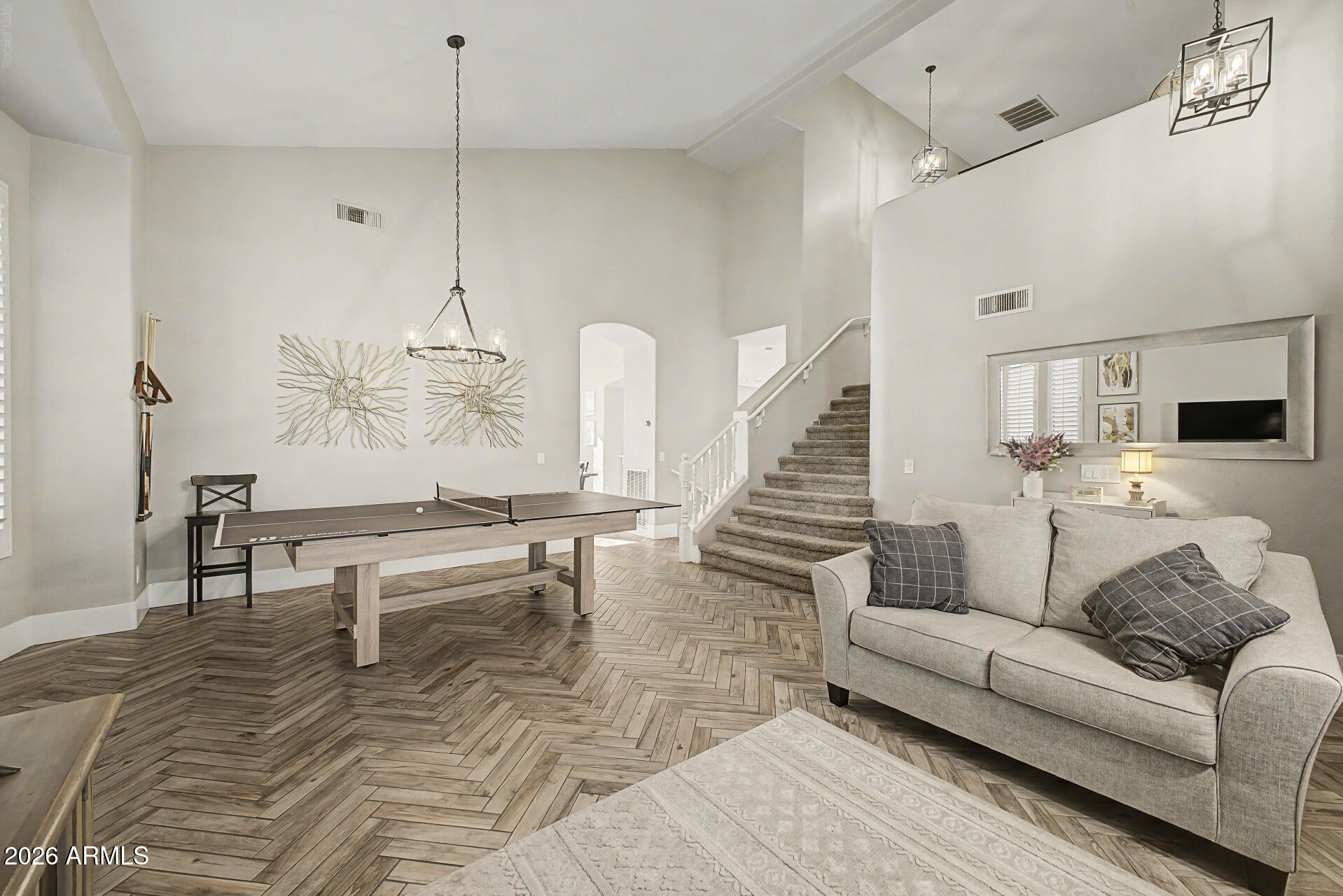 DESERT RIDGE LOT 31 - Residential