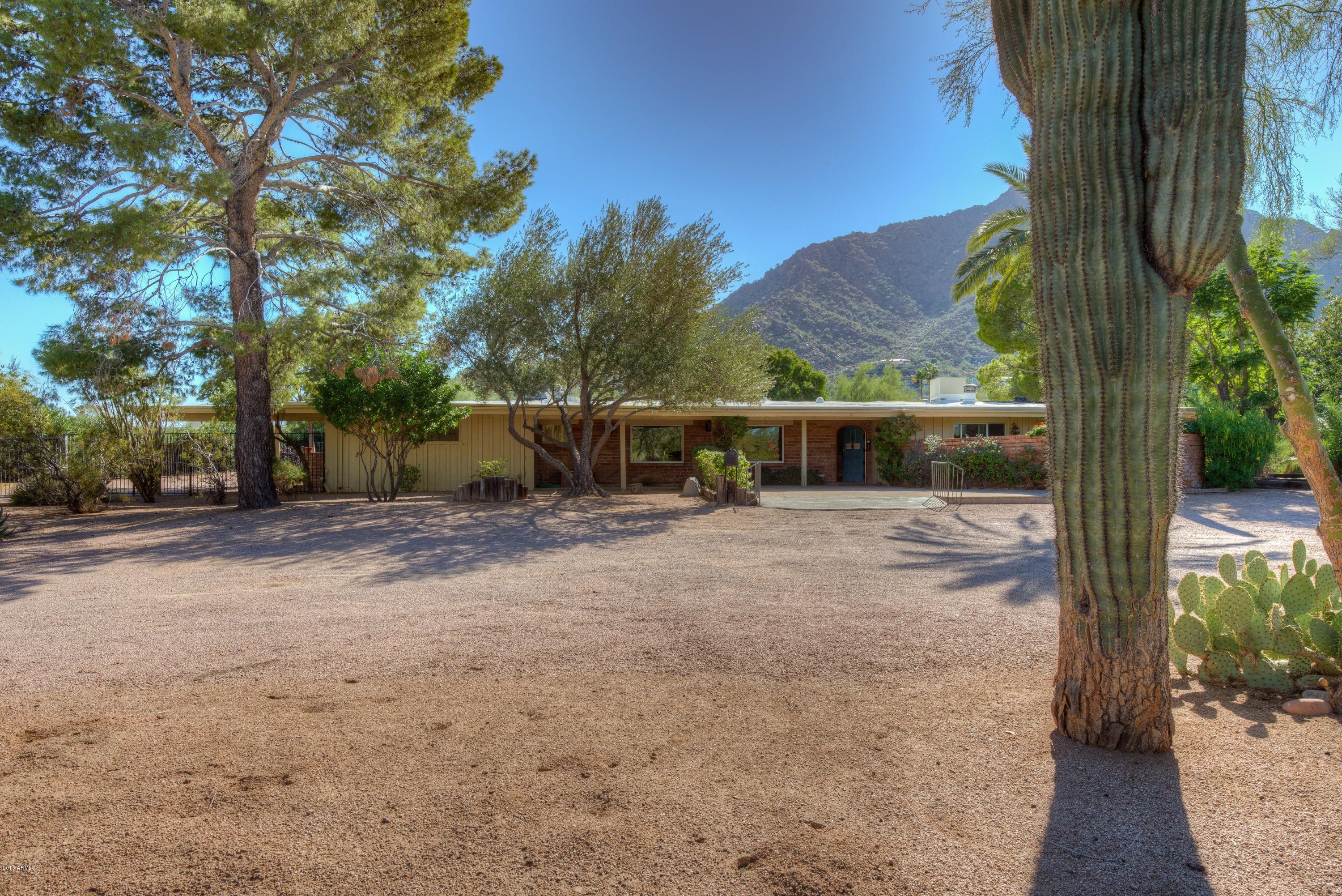 NAUNI VALLEY RANCH - Residential