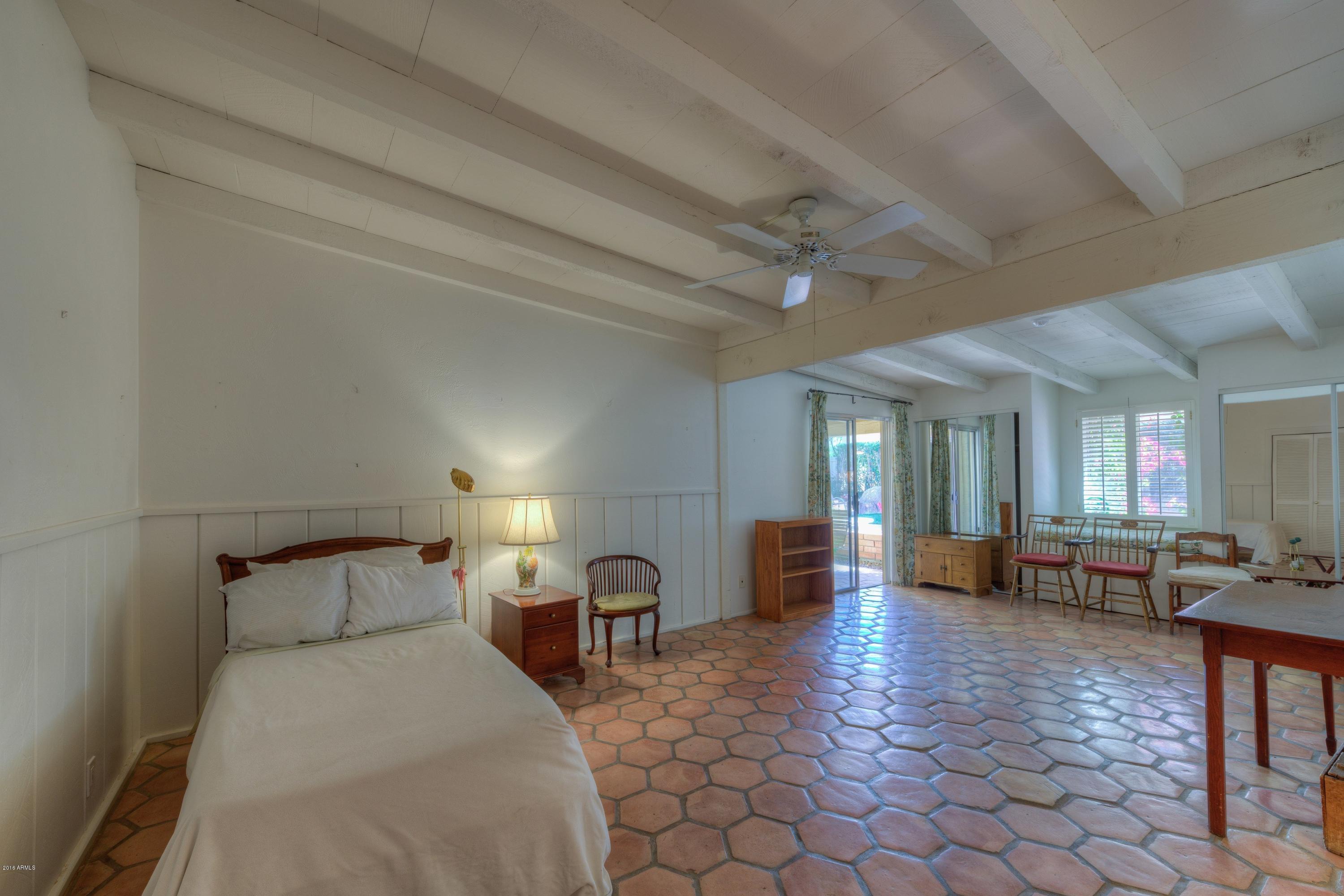 NAUNI VALLEY RANCH - Residential