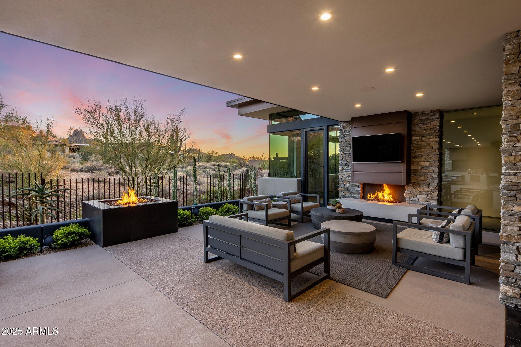 ESTANCIA - Residential