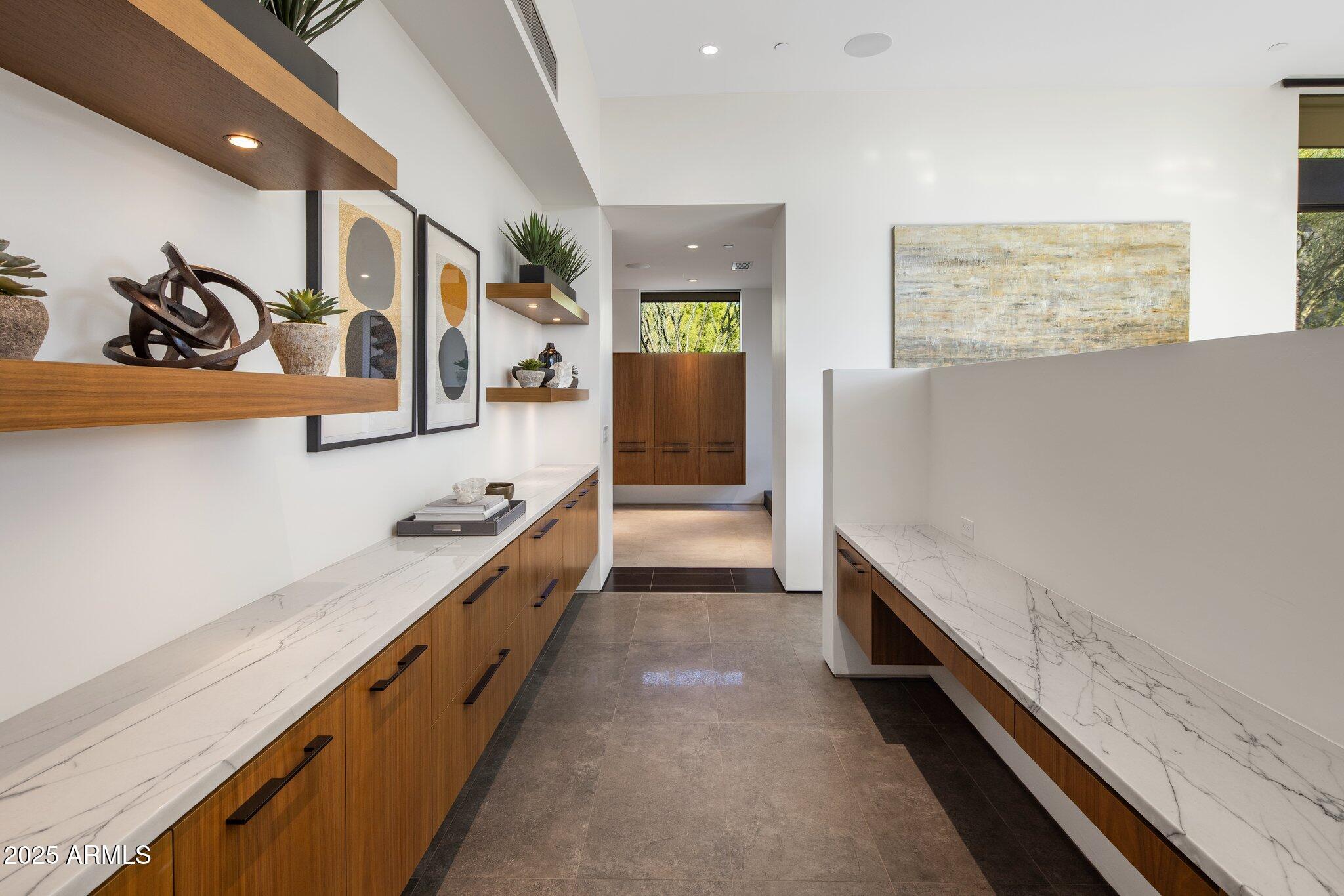 ESTANCIA - Residential