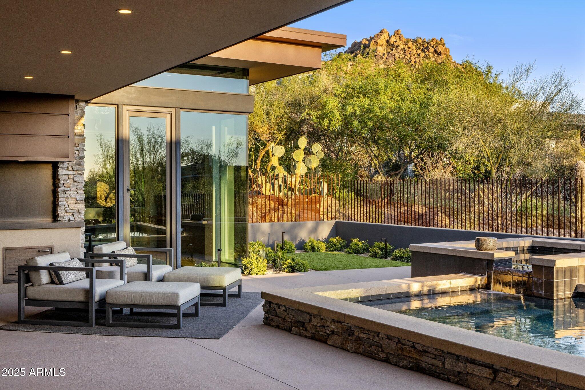 ESTANCIA - Residential
