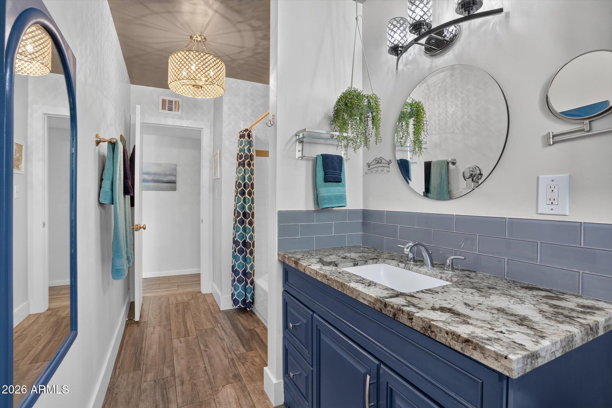 SUNRAY ESTATES - Residential