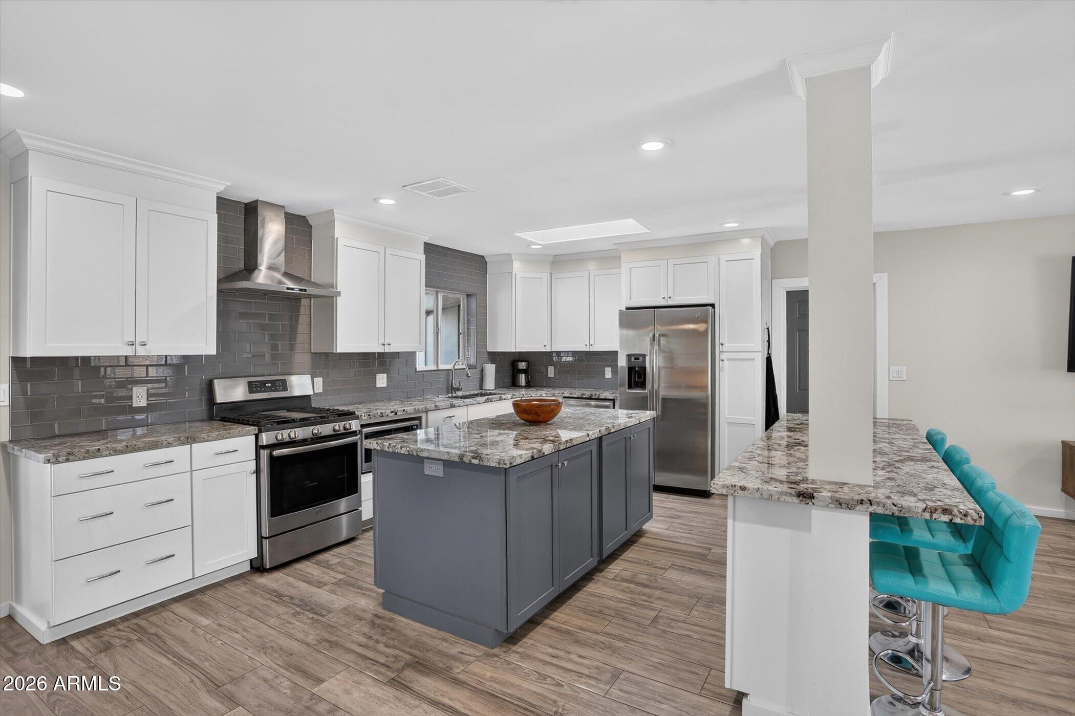 SUNRAY ESTATES - Residential