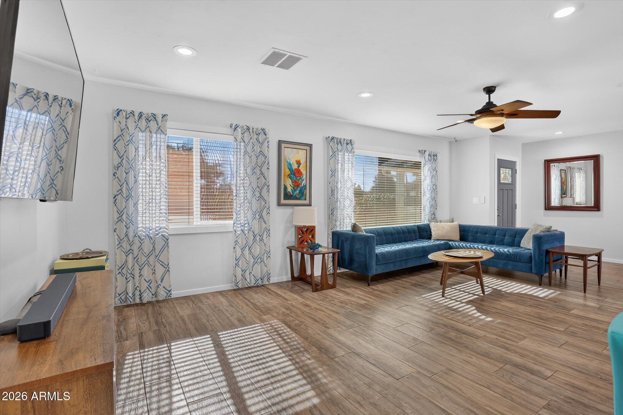 SUNRAY ESTATES - Residential