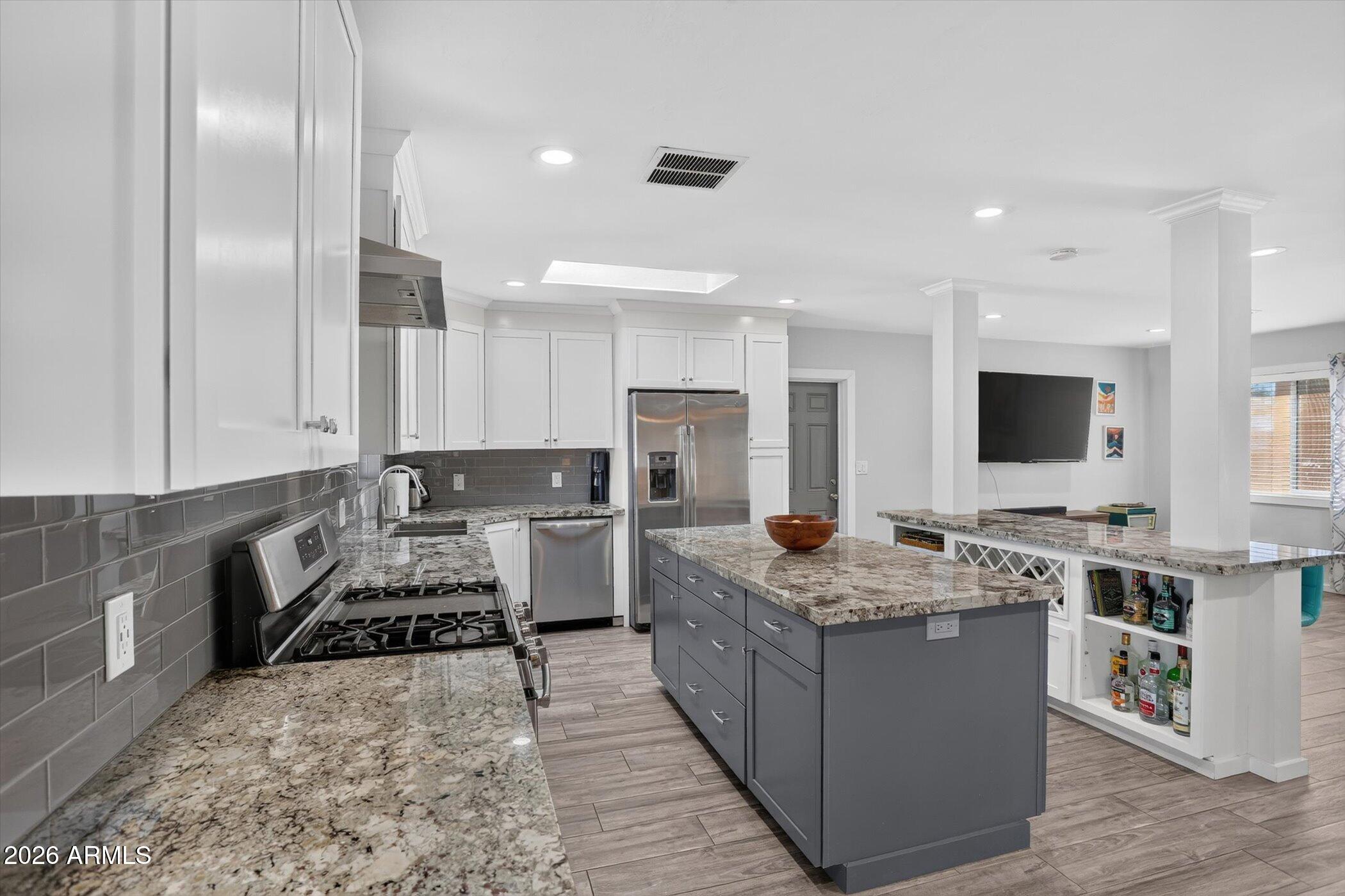 SUNRAY ESTATES - Residential