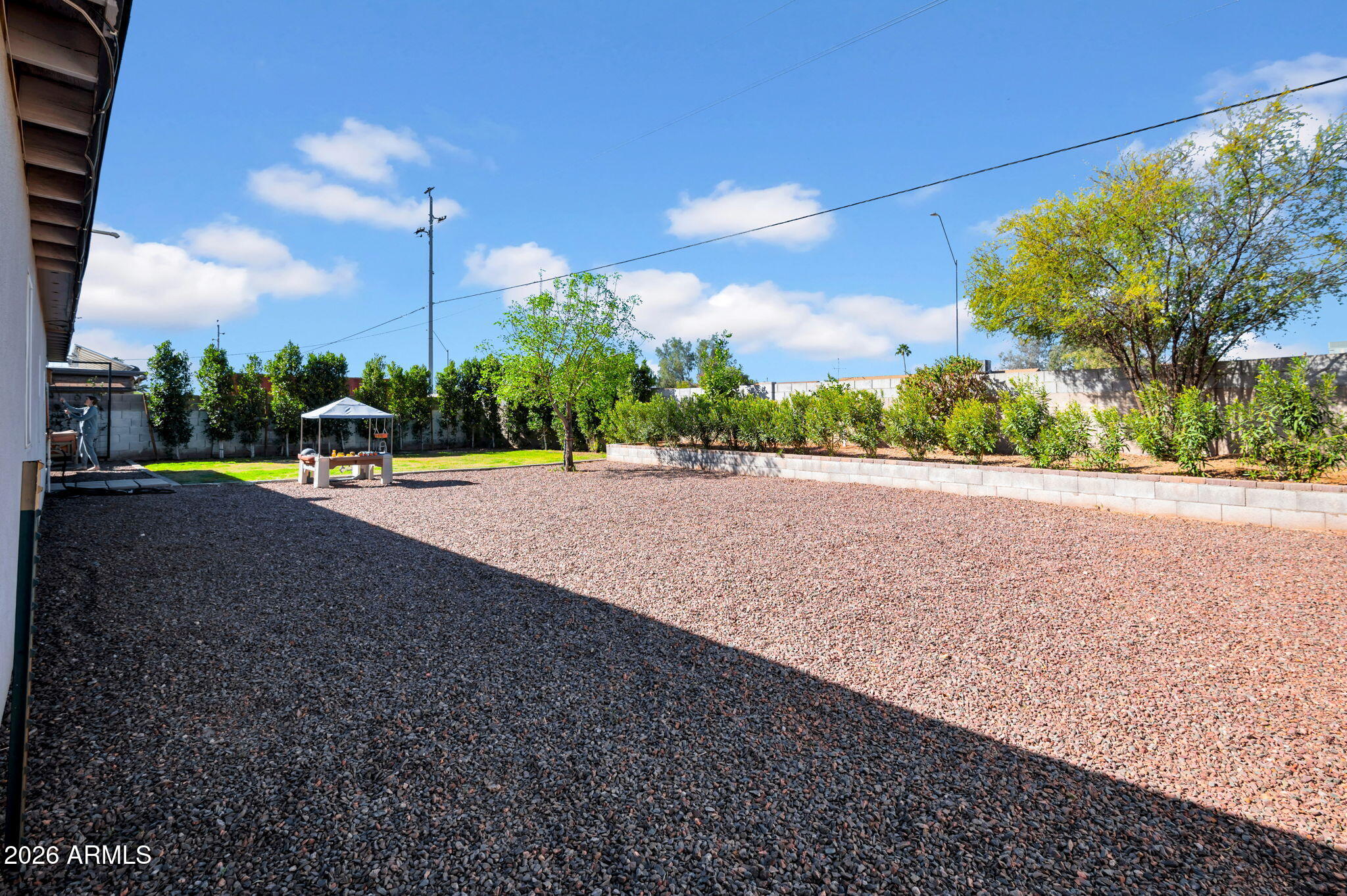 PARADISE VALLEY OASIS NO. 8 - Residential Lease