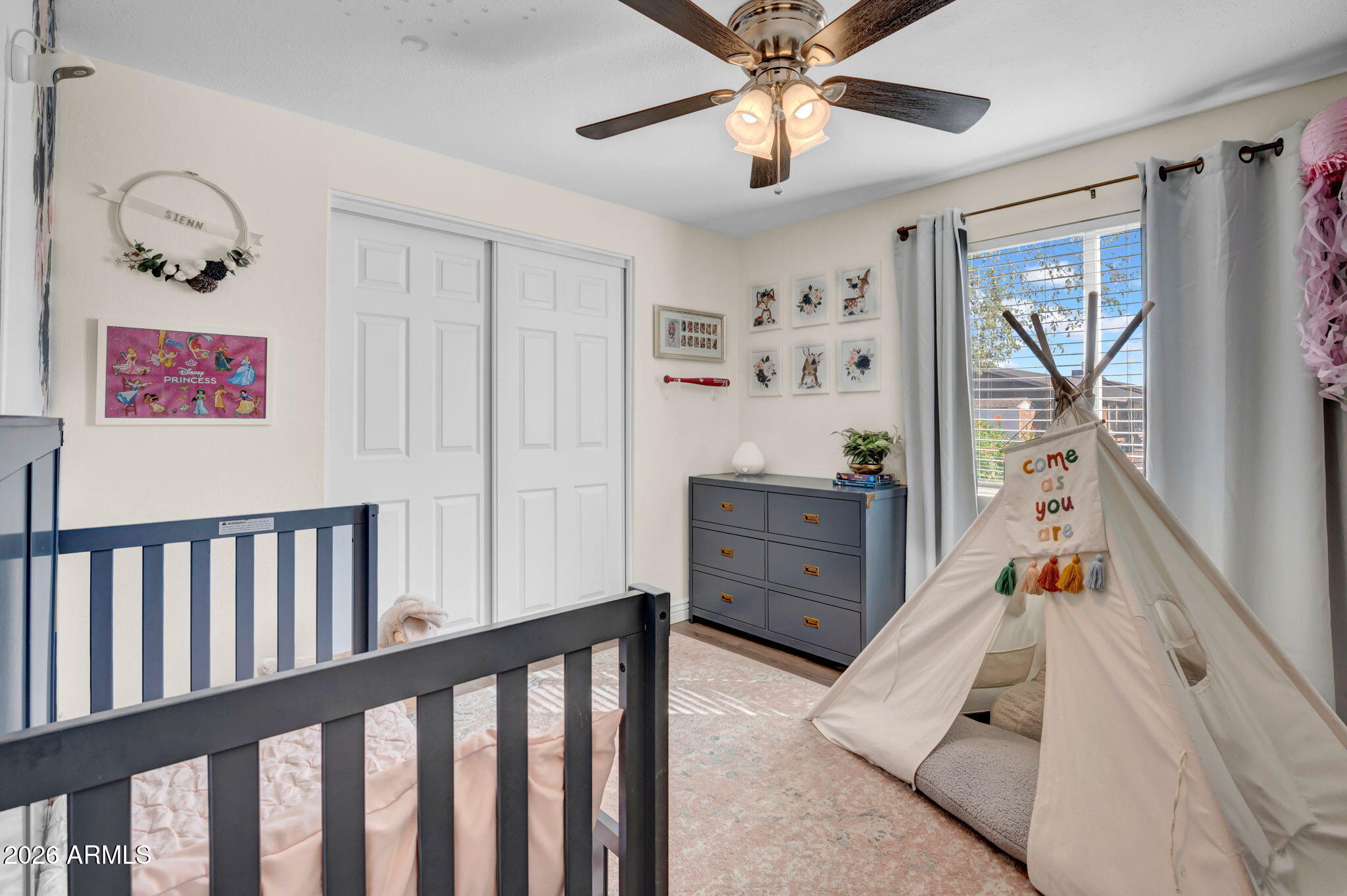 PARADISE VALLEY OASIS NO. 8 - Residential Lease