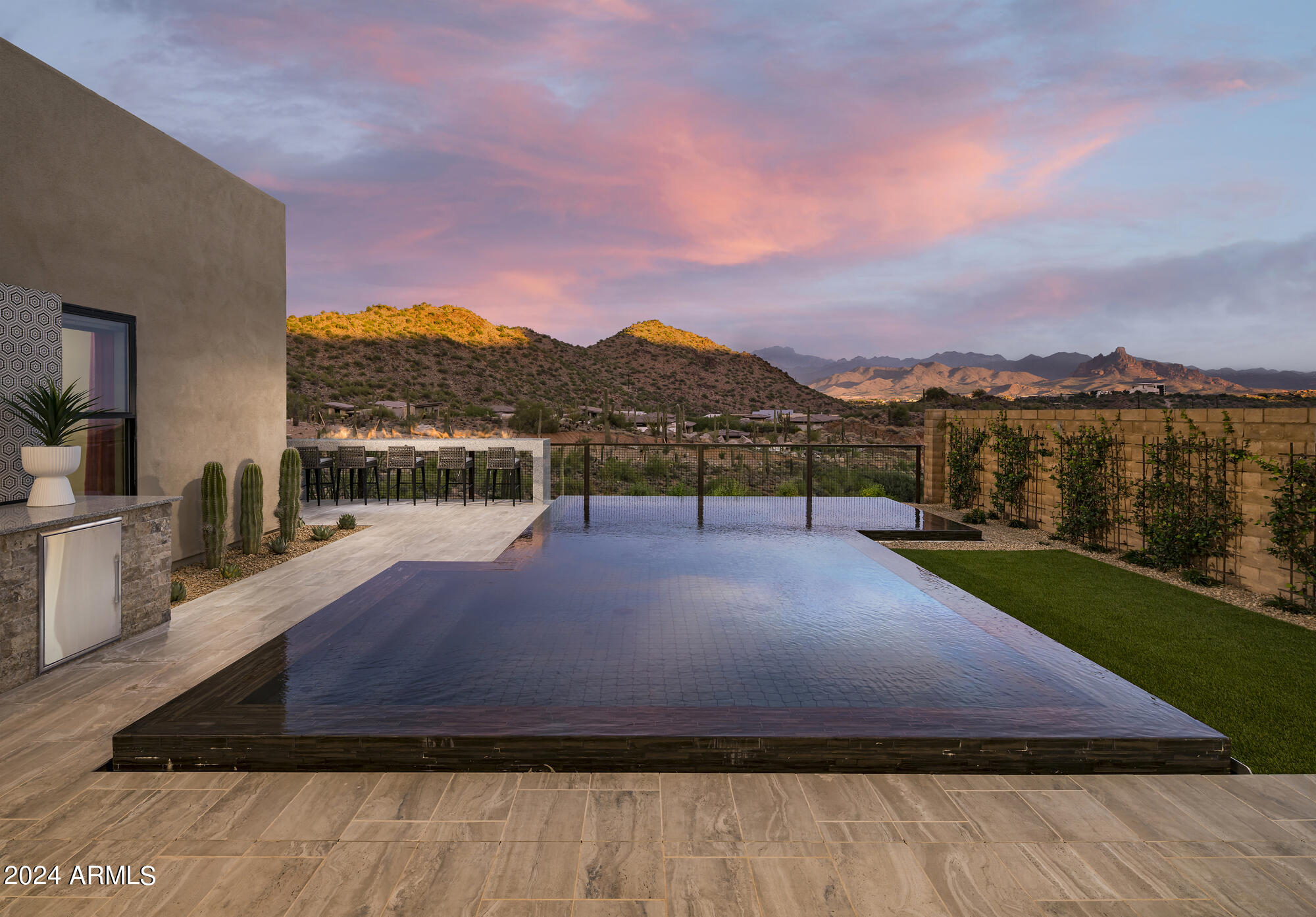 ADERO CANYON PARCEL 5 REPLAT - Residential