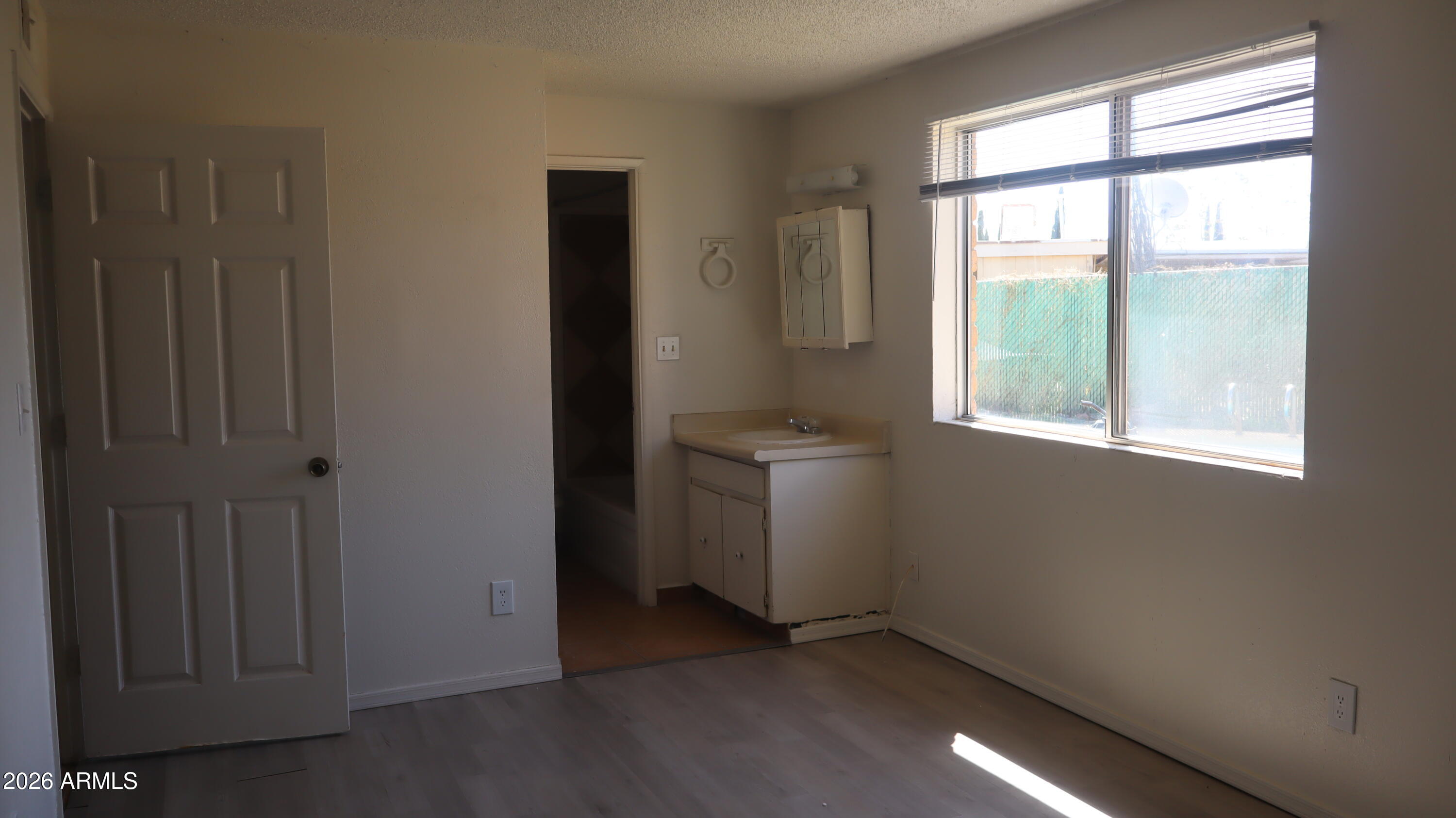 VERDE MEADOWS - Residential