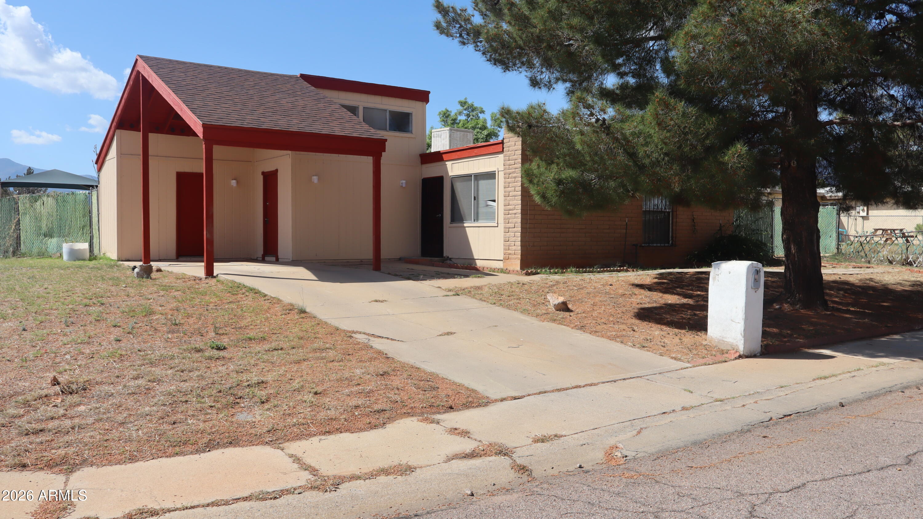 VERDE MEADOWS - Residential