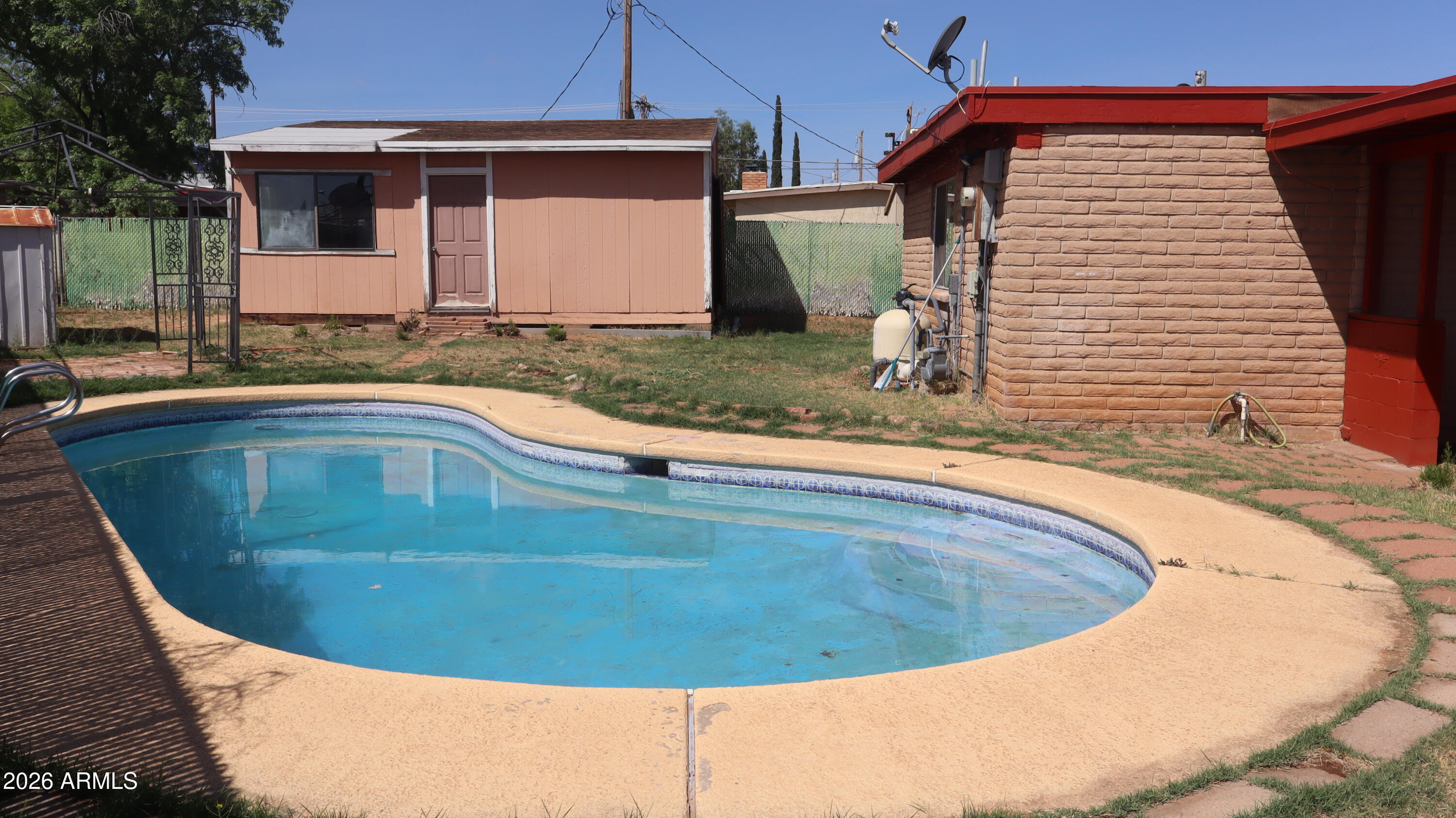 VERDE MEADOWS - Residential