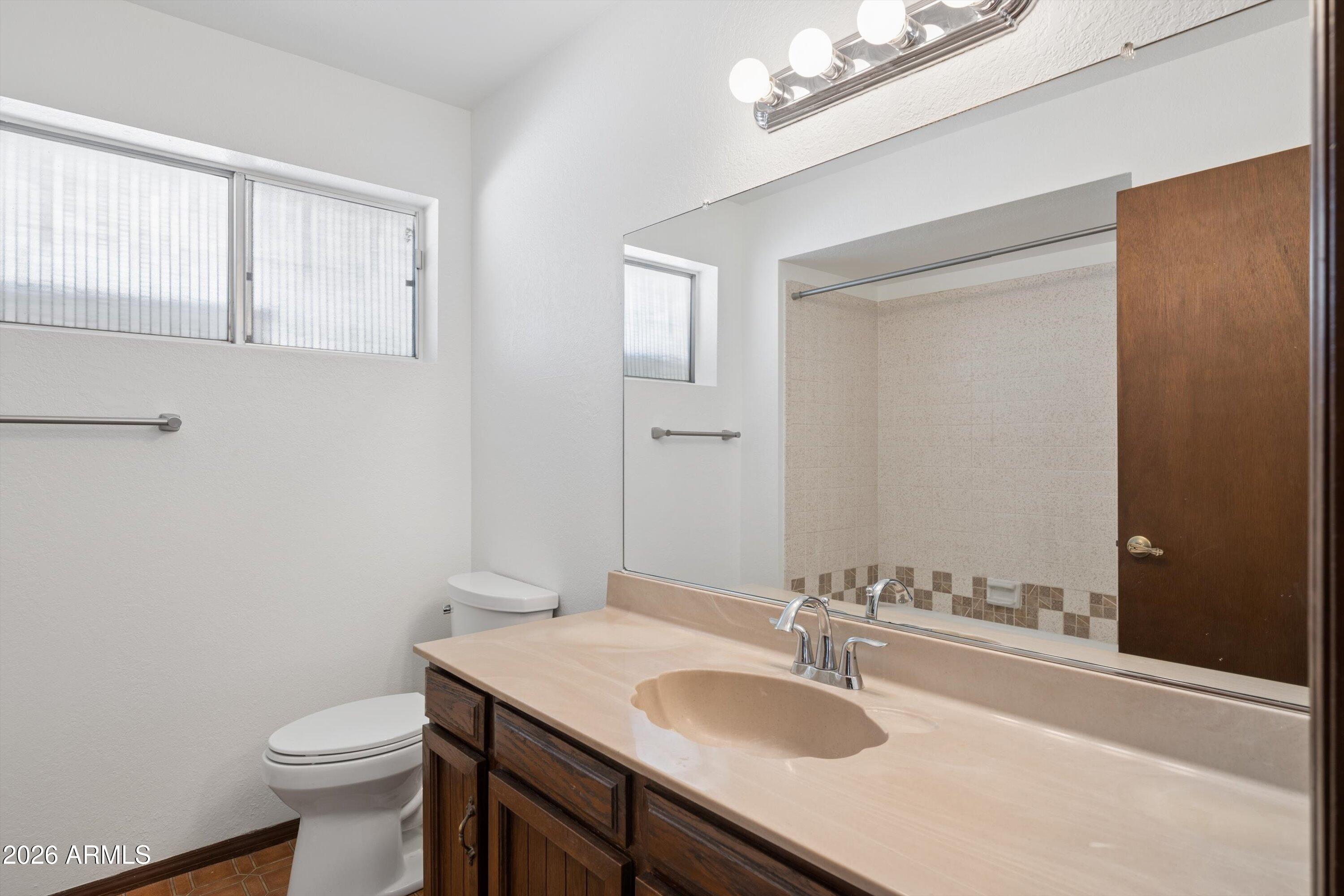 SOUTHMOORE UNIT 2 - Residential