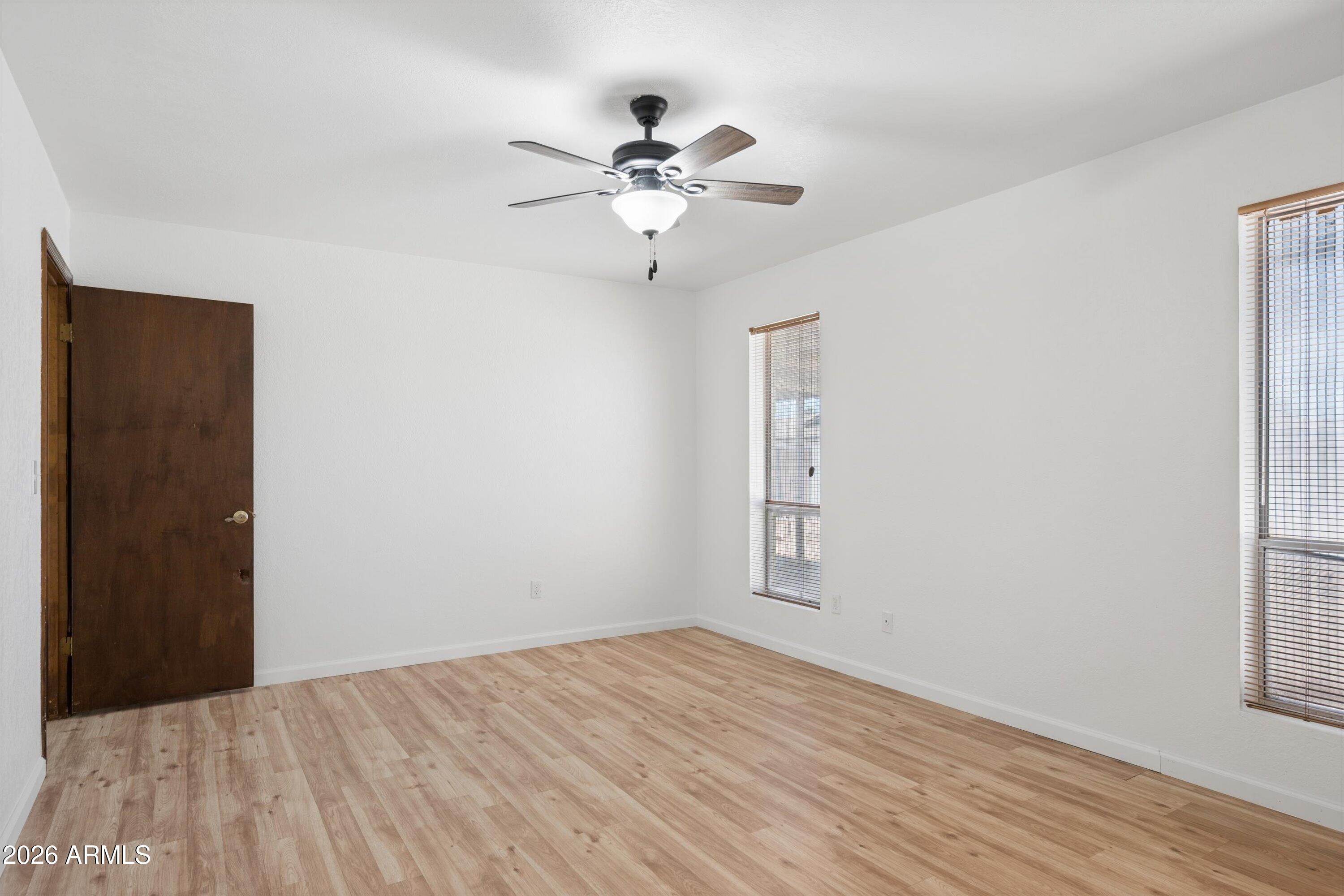 SOUTHMOORE UNIT 2 - Residential