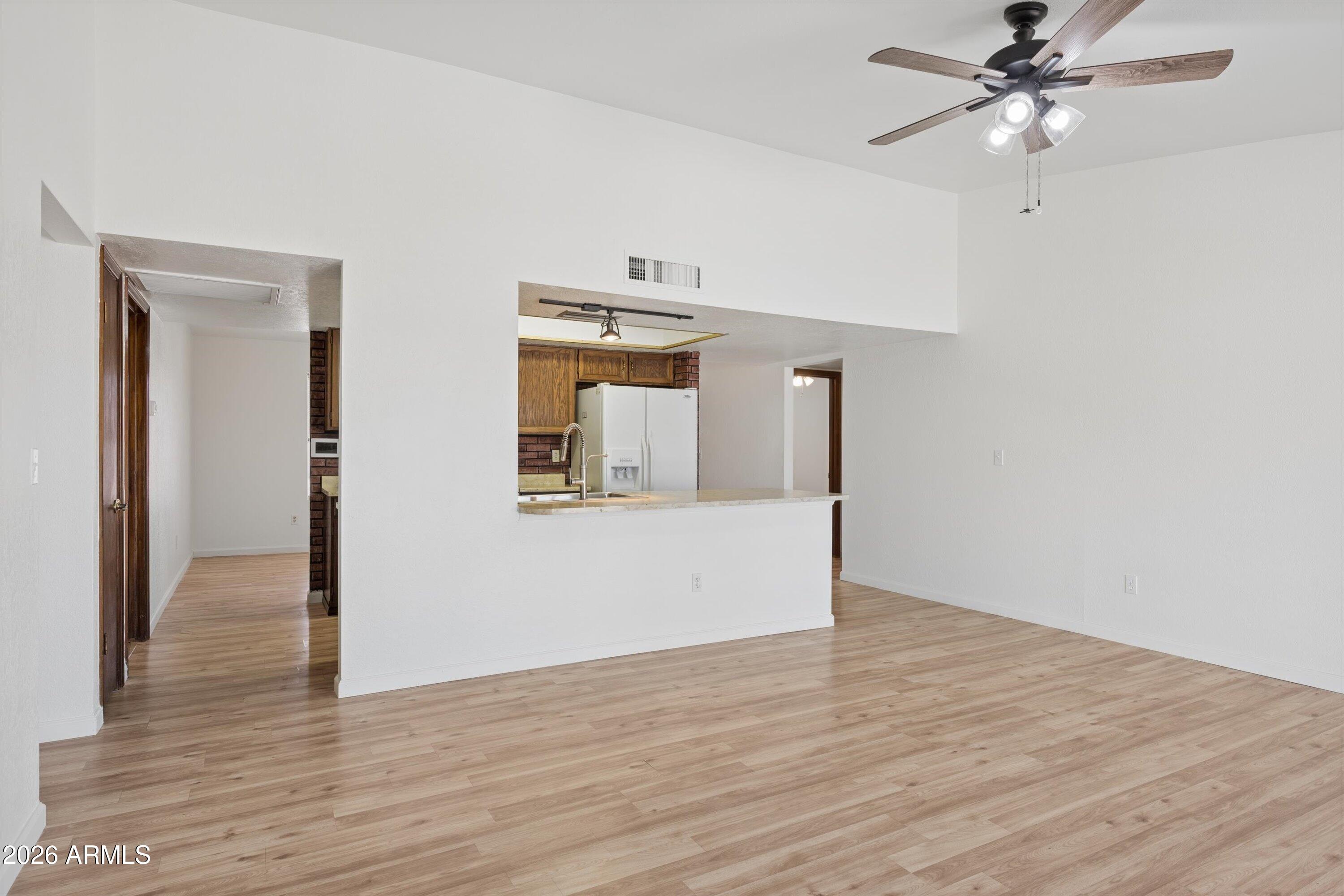 SOUTHMOORE UNIT 2 - Residential