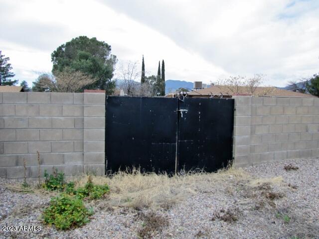 VISTA VILLAGE UNIT 1 - Residential Lease