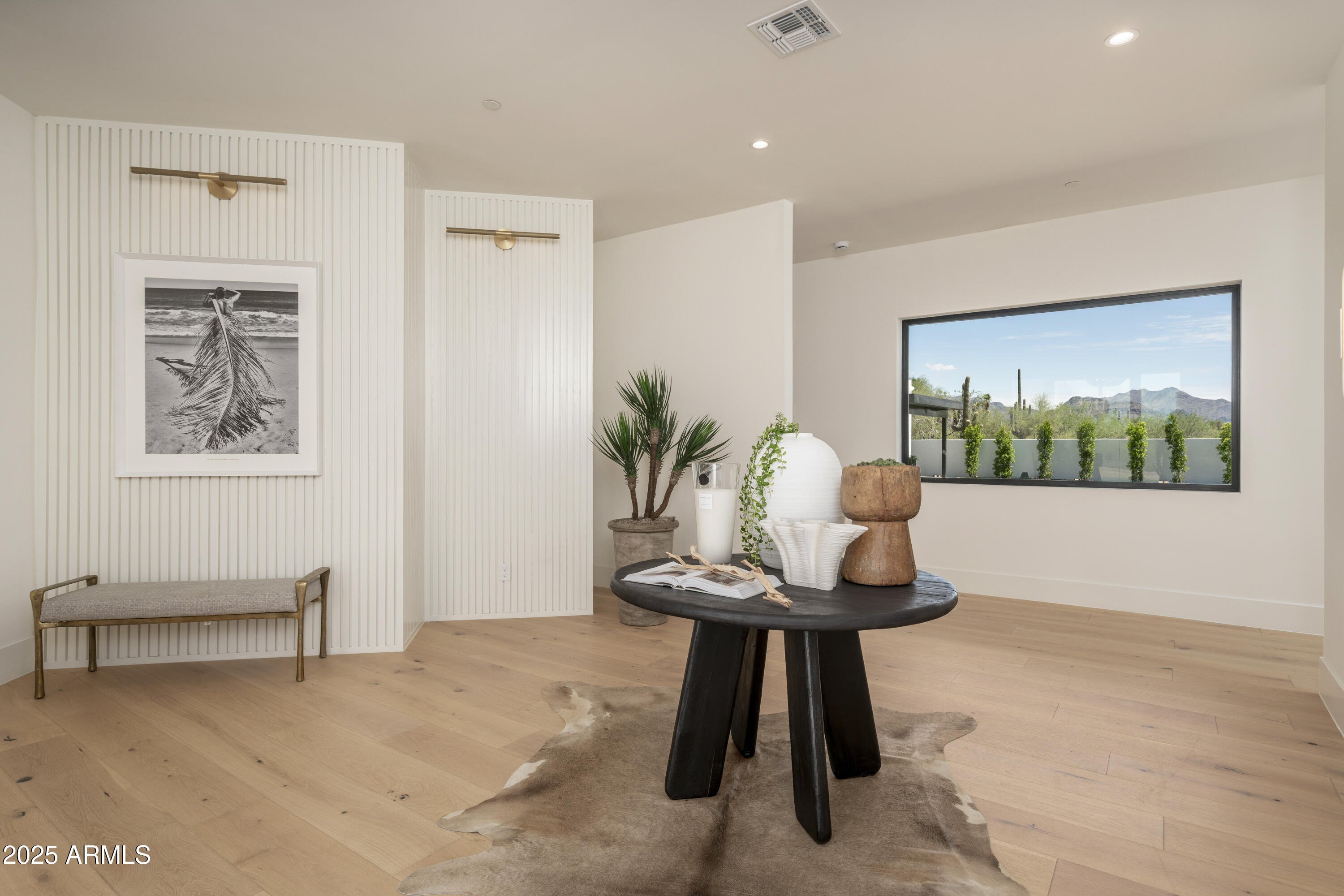 PINNACLE PARADISE - Residential