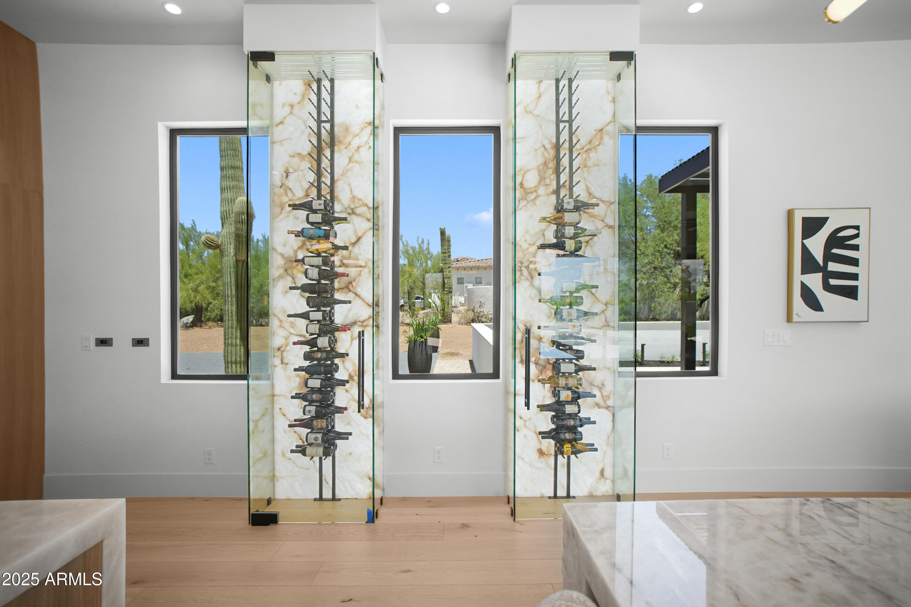 PINNACLE PARADISE - Residential