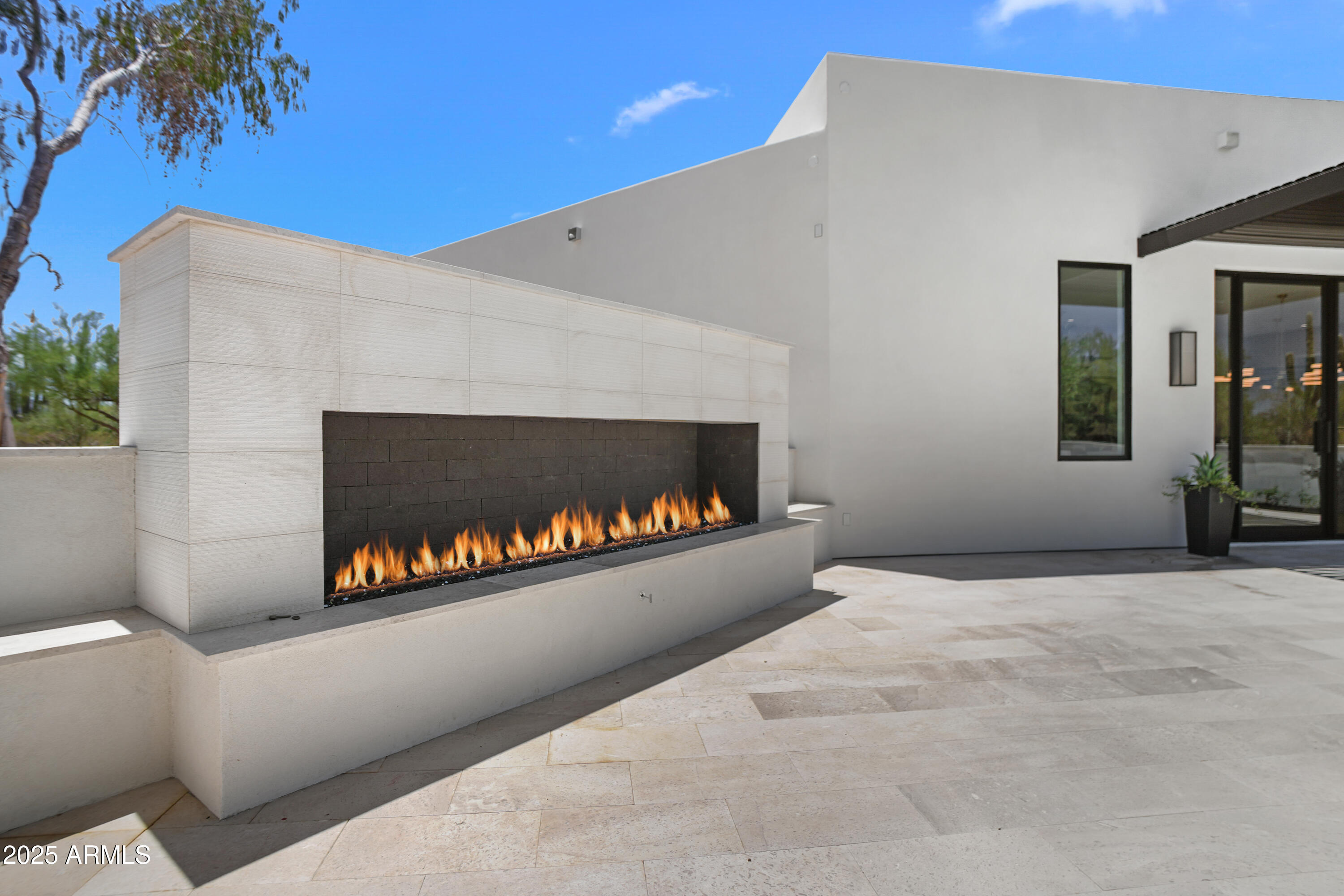PINNACLE PARADISE - Residential