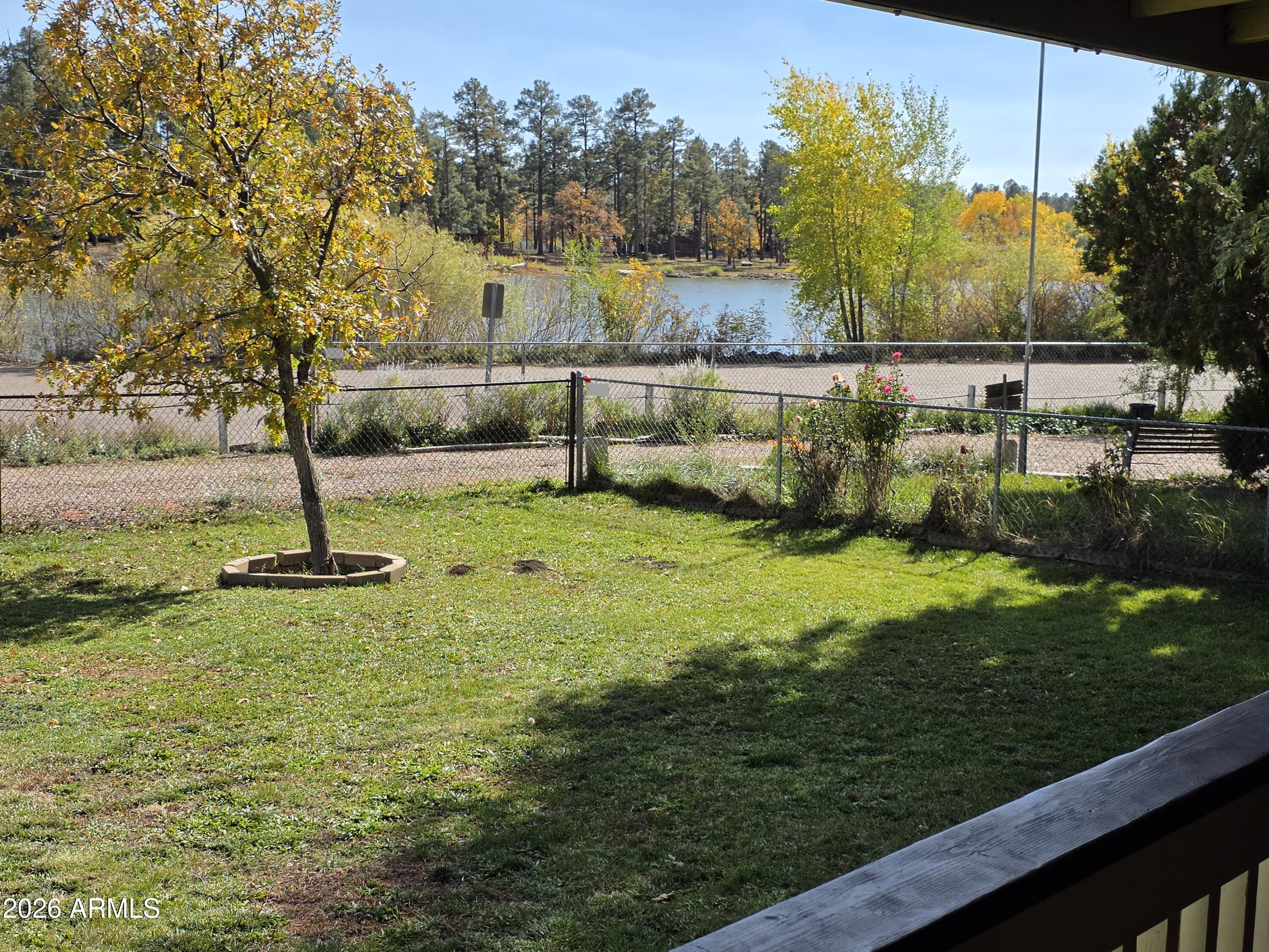 WEST LAKE PARK - Residential