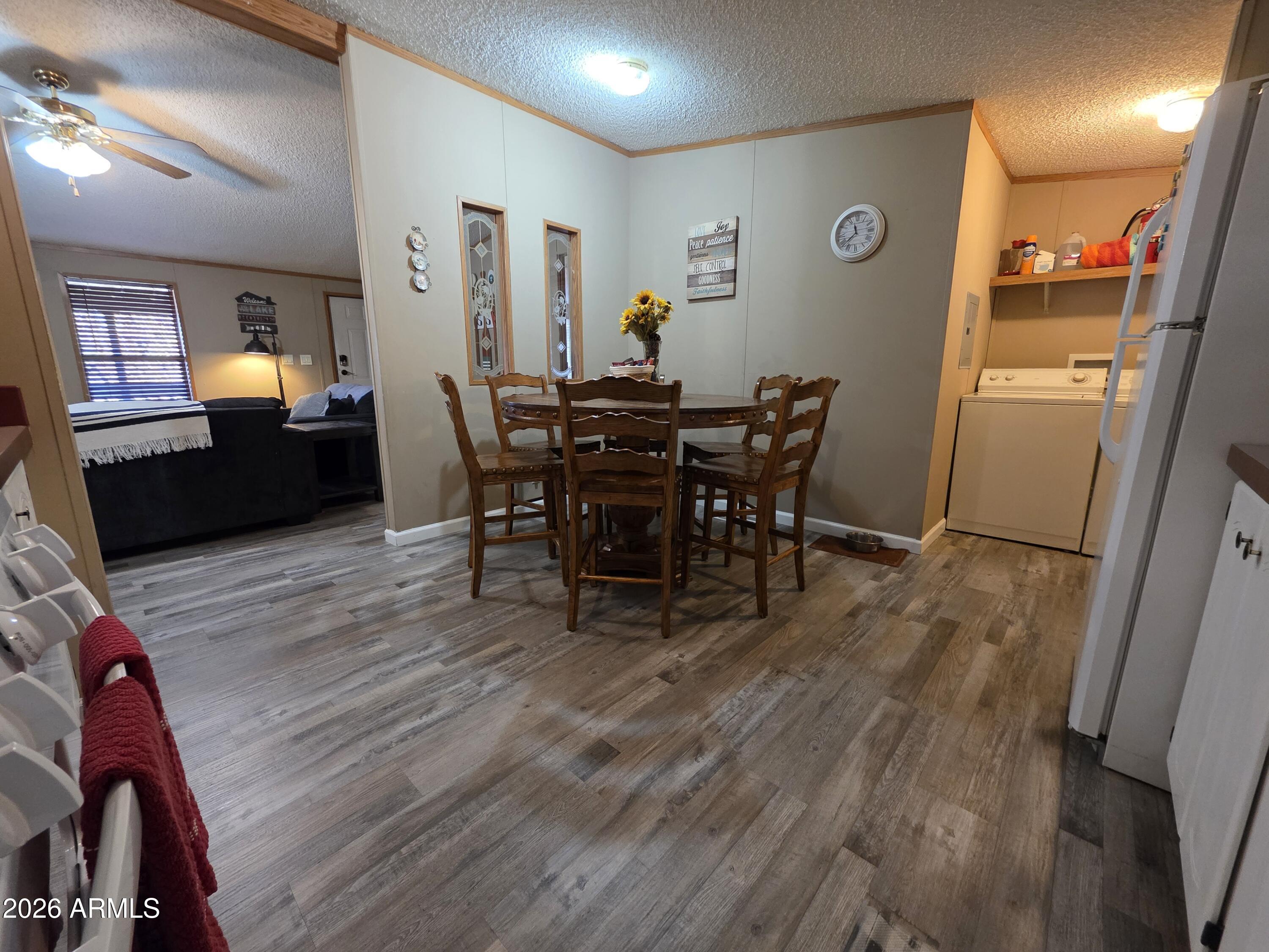 WEST LAKE PARK - Residential