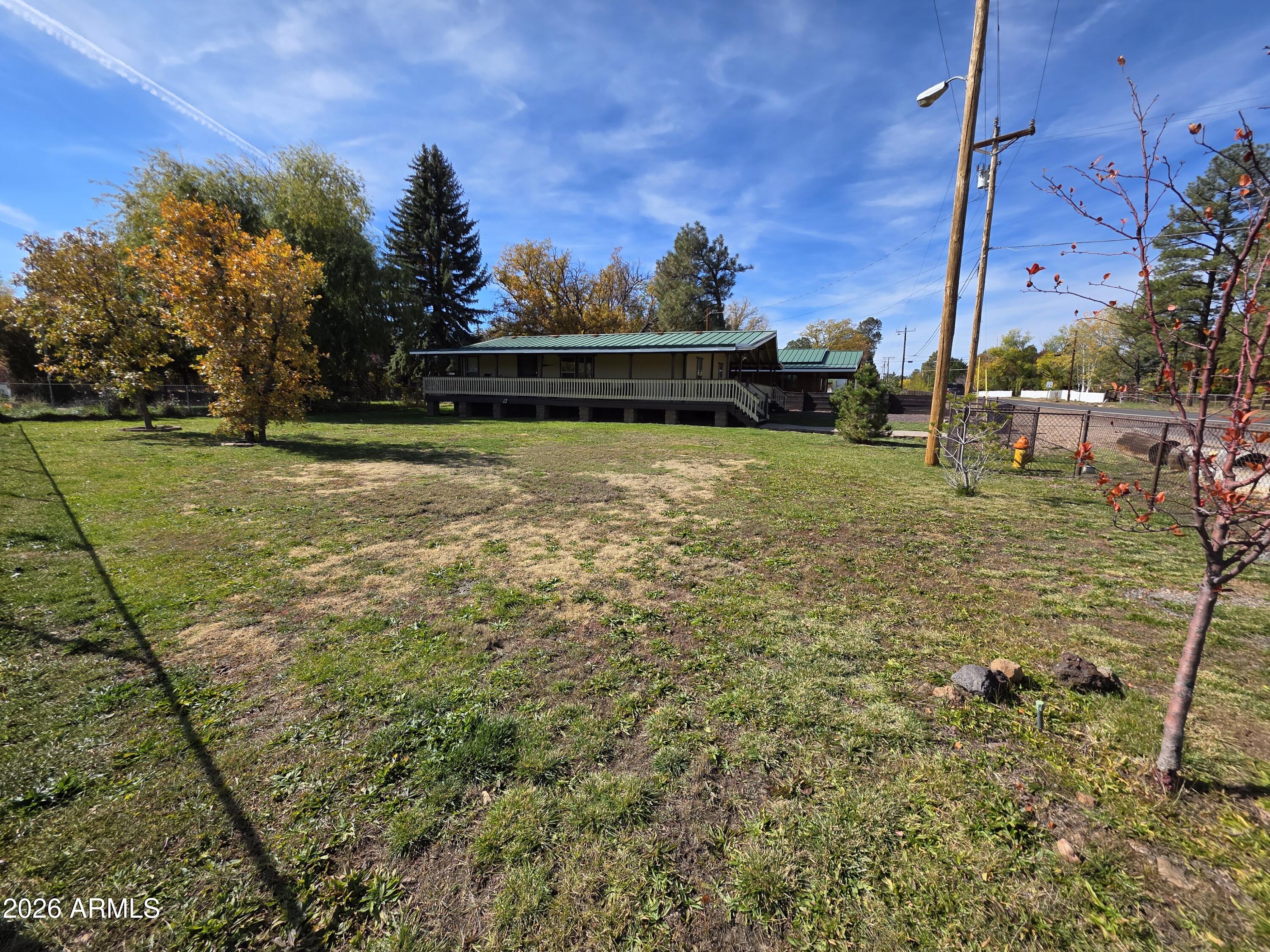 WEST LAKE PARK - Residential
