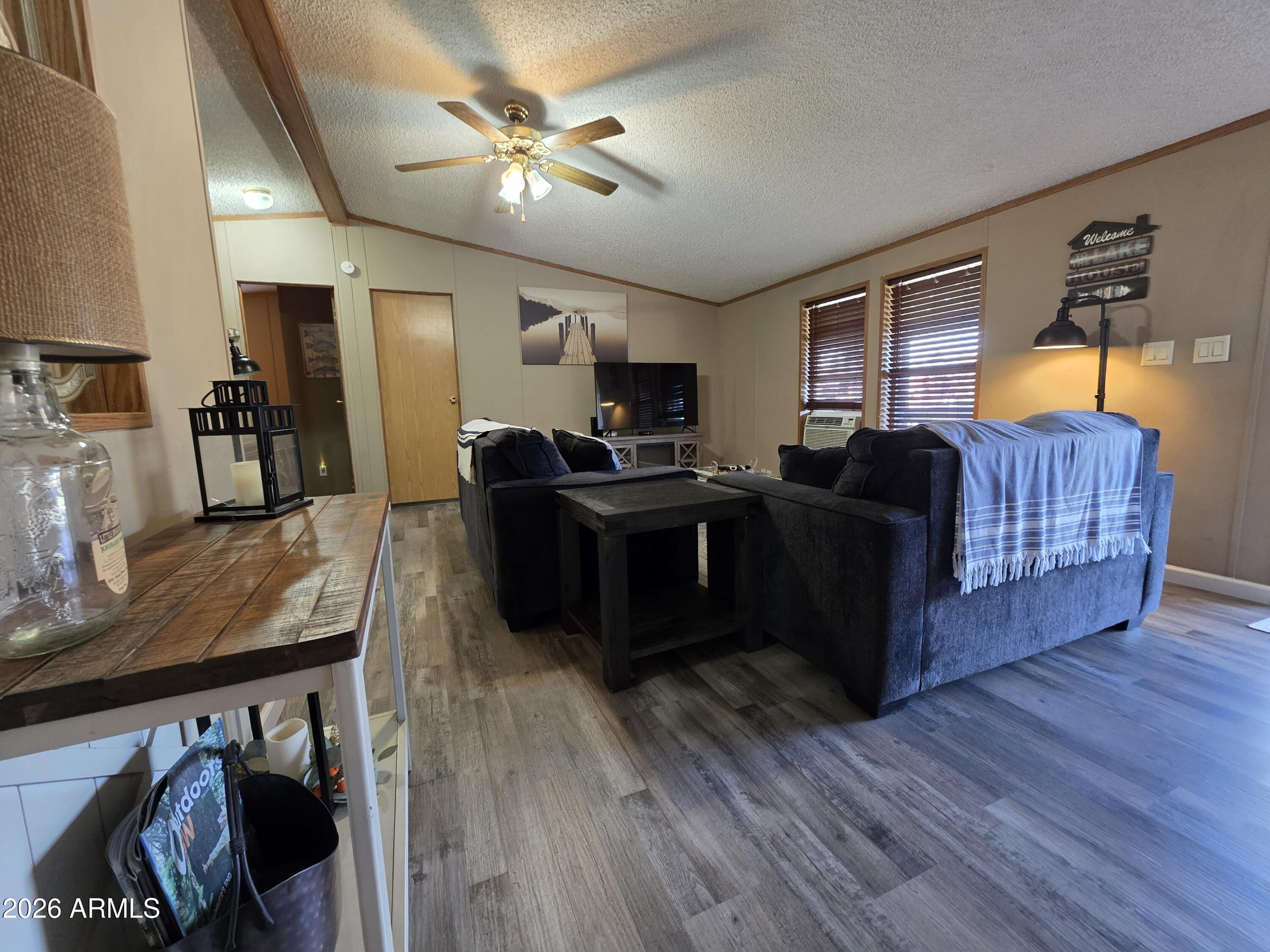 WEST LAKE PARK - Residential