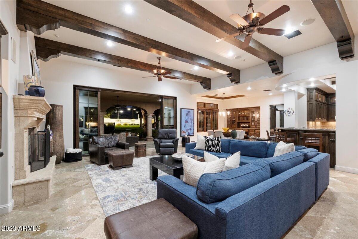 PRADO ESTATES - Residential
