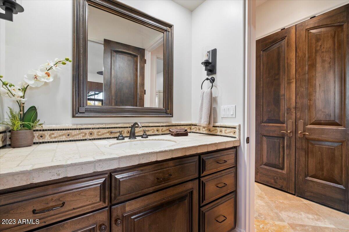 PRADO ESTATES - Residential