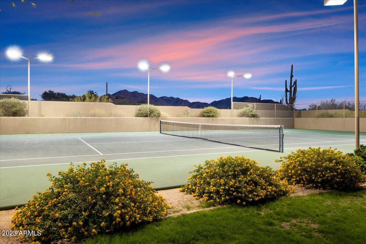 PRADO ESTATES - Residential
