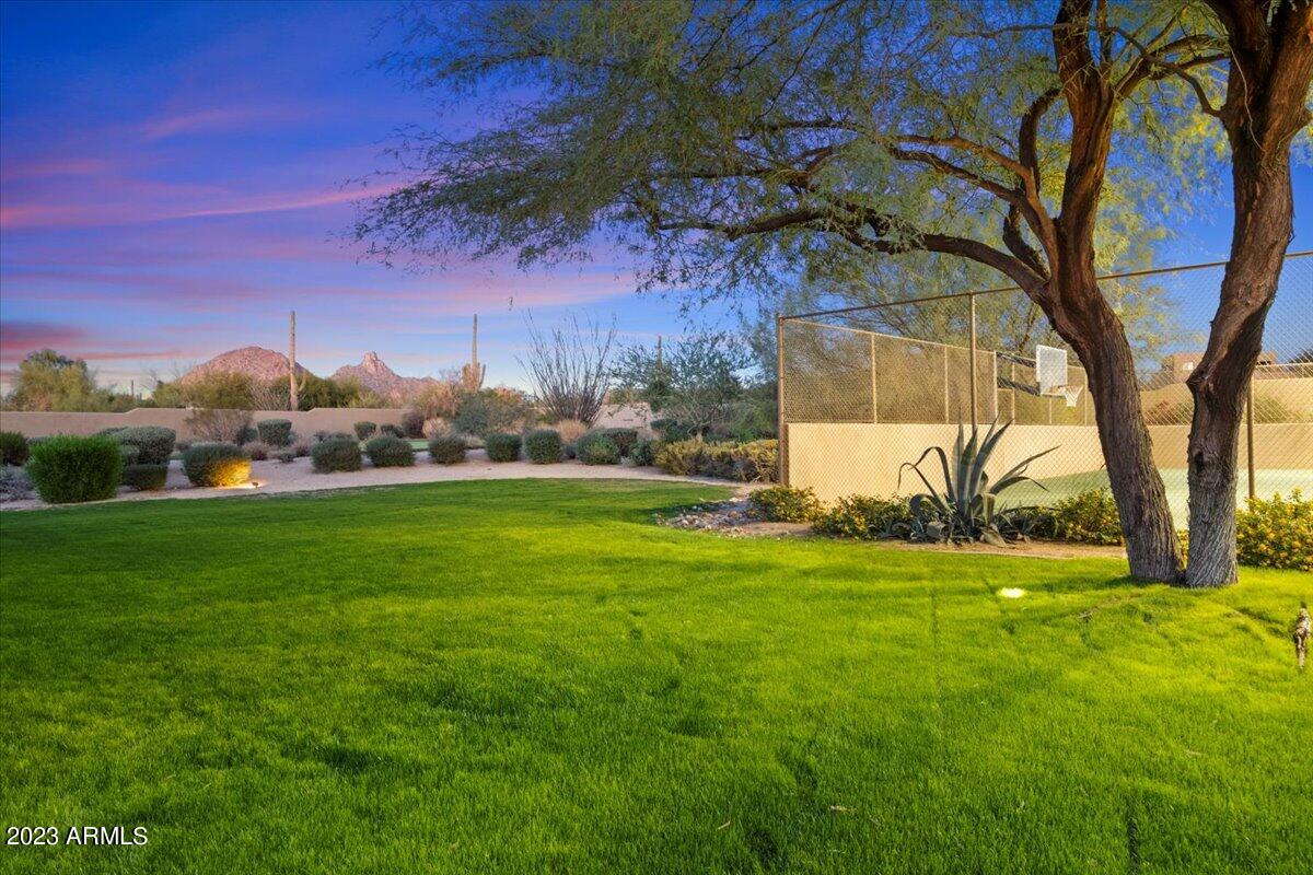 PRADO ESTATES - Residential