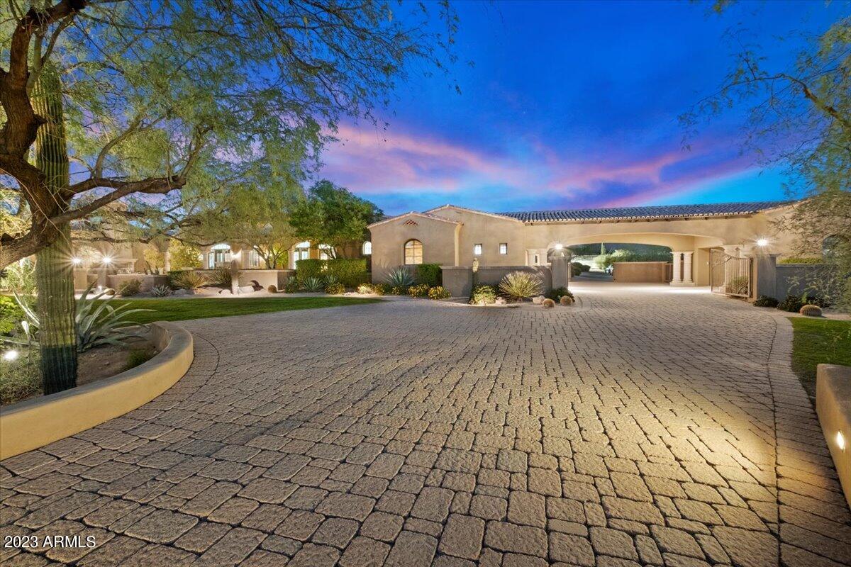 PRADO ESTATES - Residential