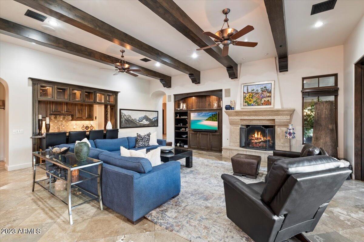 PRADO ESTATES - Residential