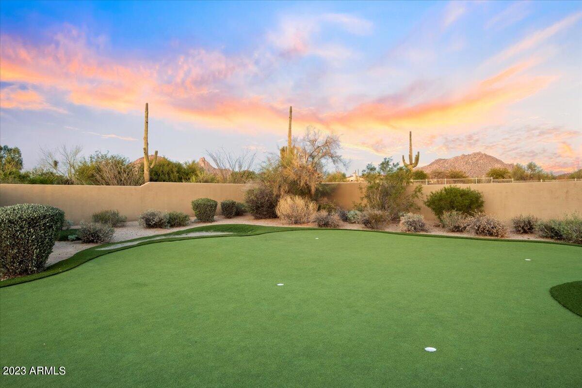 PRADO ESTATES - Residential