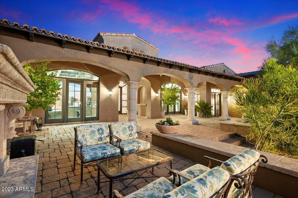 PRADO ESTATES - Residential