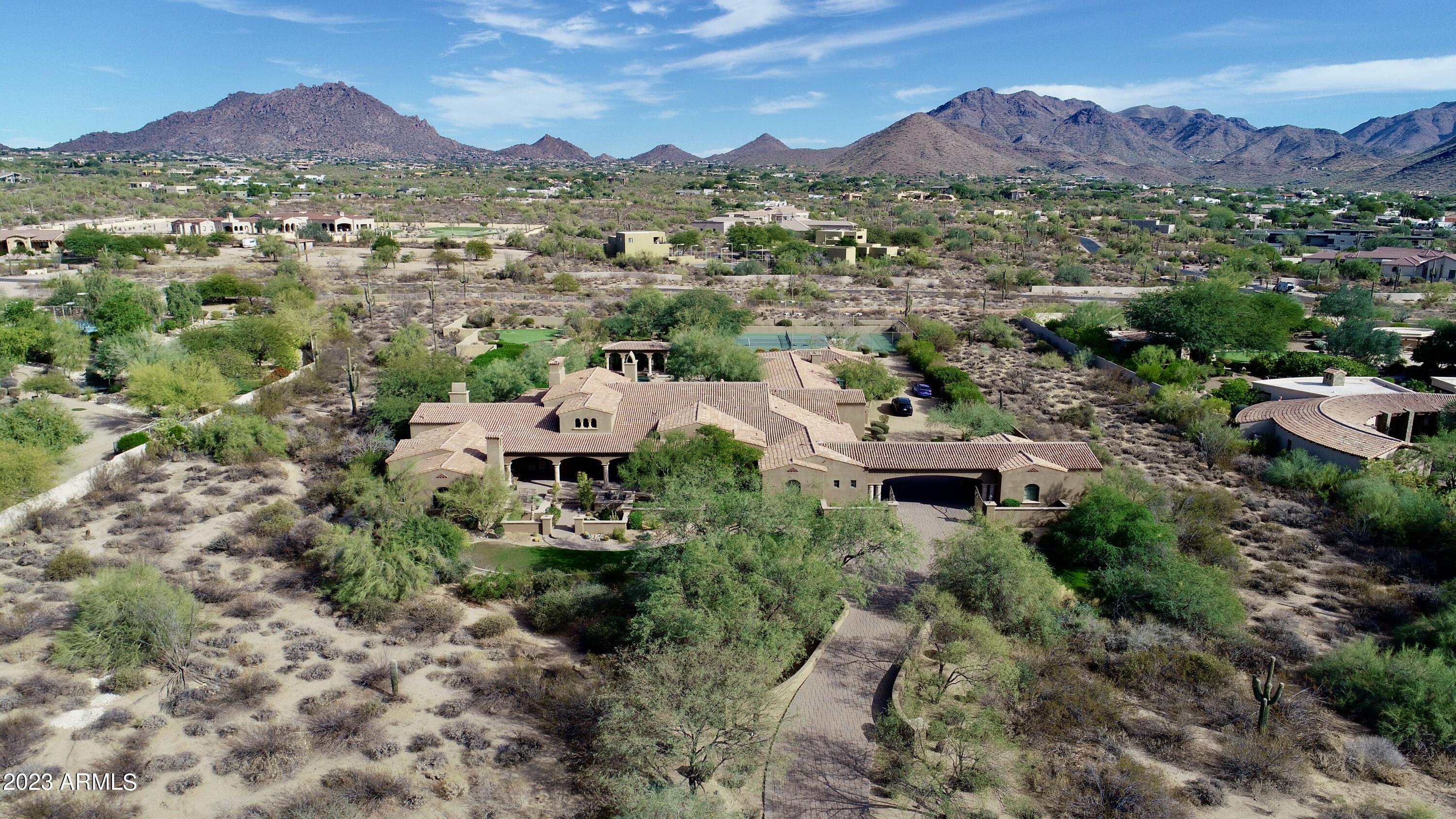 PRADO ESTATES - Residential