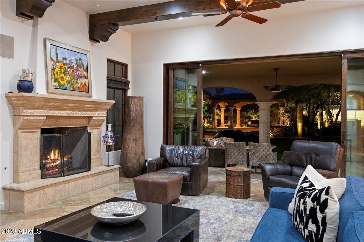 PRADO ESTATES - Residential
